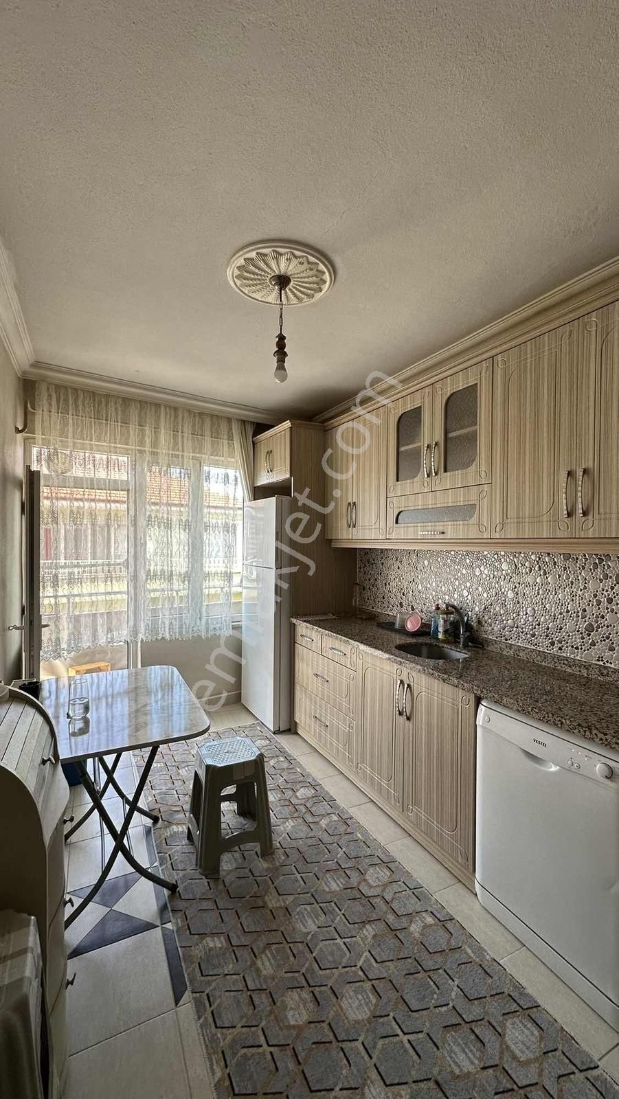 Yön Group'tan Çarşı Merkezde Ara Kat Satılık 3+1 Daire - Görsel 25