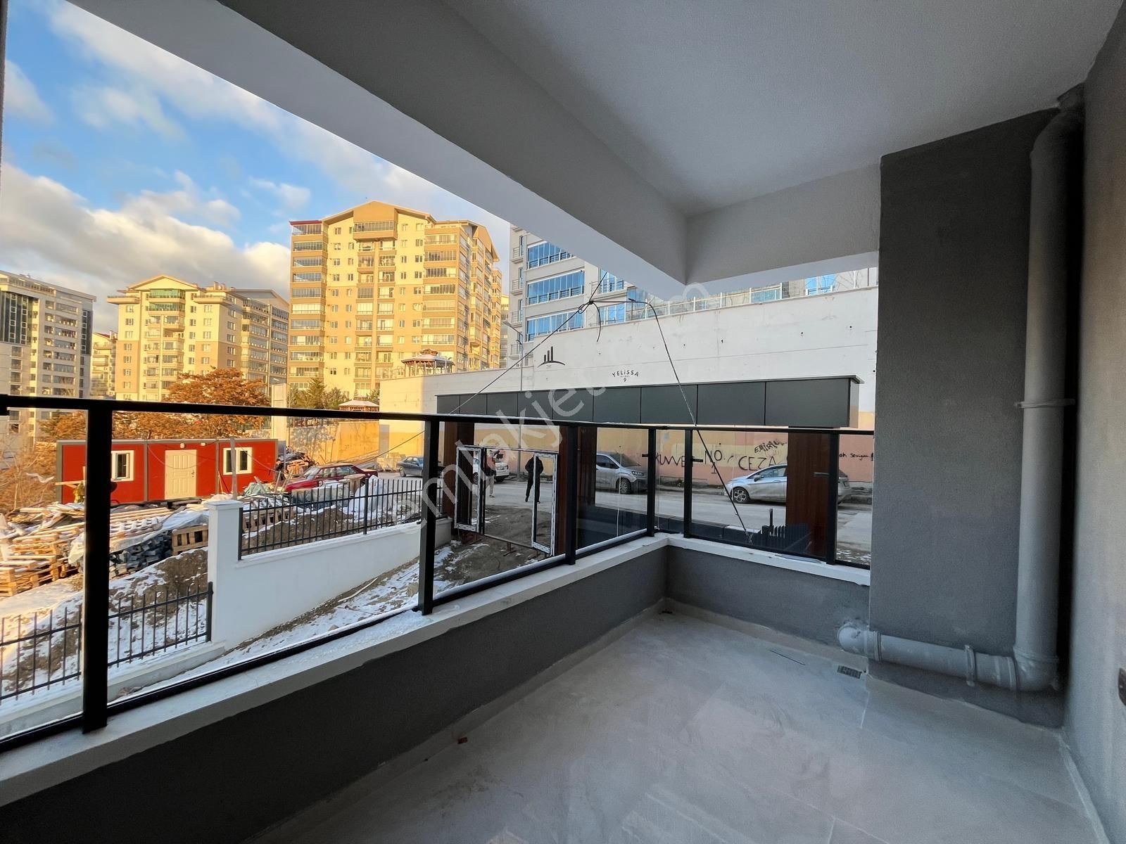 ▄evga▄ege Mahallesi Şık Tasarımlı 130m2 Çift Asansörlü 3+1 Daire - Görsel 19