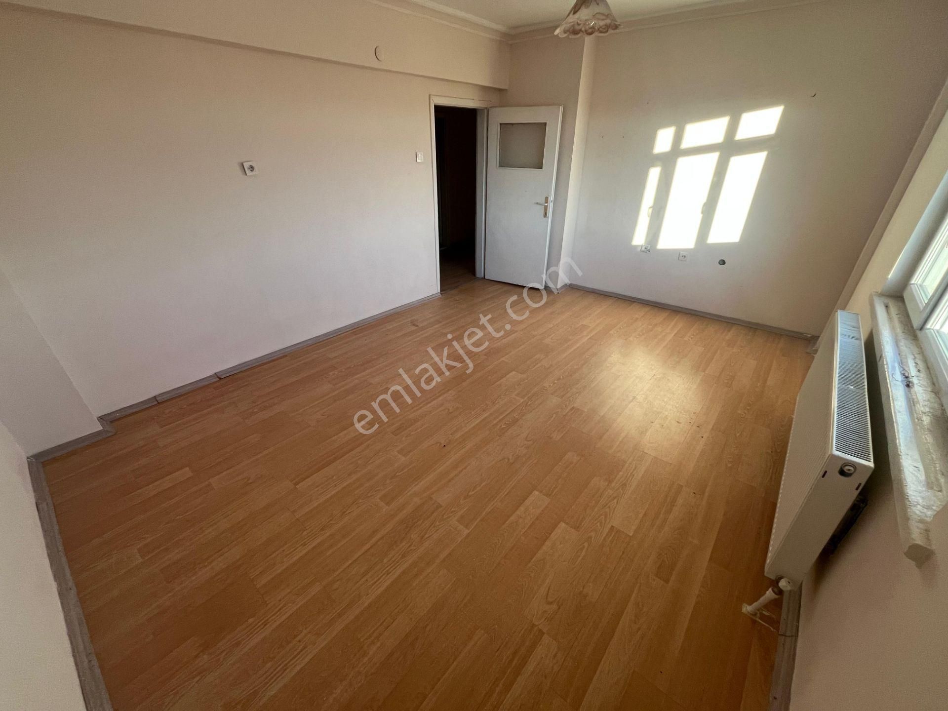 Mç Emlak'tan Akşemsettin Mahallesin'de 2+1 Satılık Daire - Görsel 5