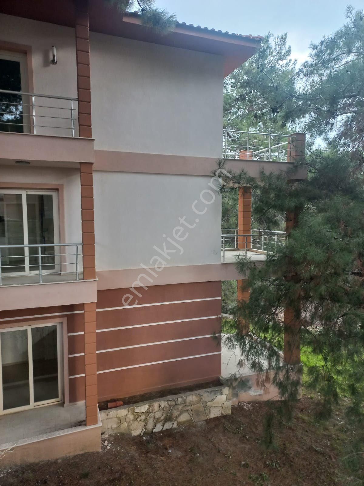 Tek Müstakil 4+2 Havuzlu Site - Görsel 3