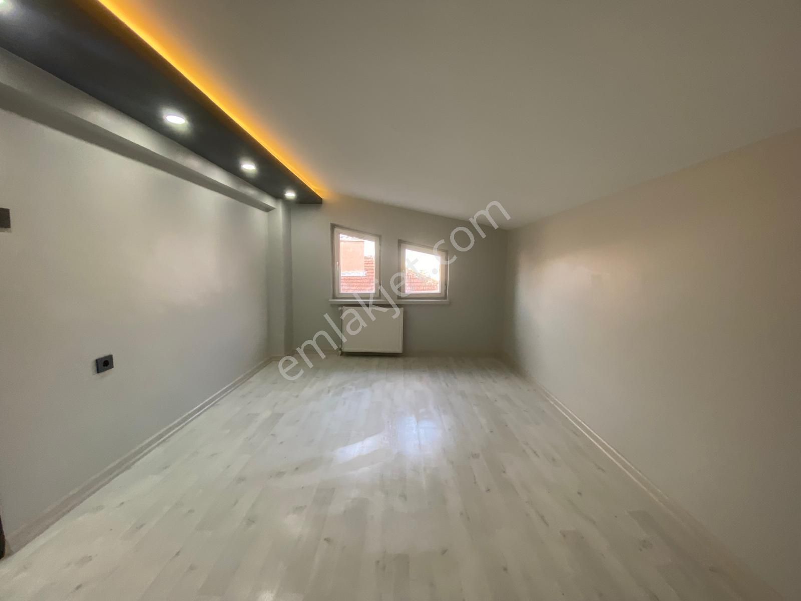 Koza Emlak'tan Akşemsettin Mahalesinde 4+1 Lüxx Yapılı Teras Daireee - Görsel 24