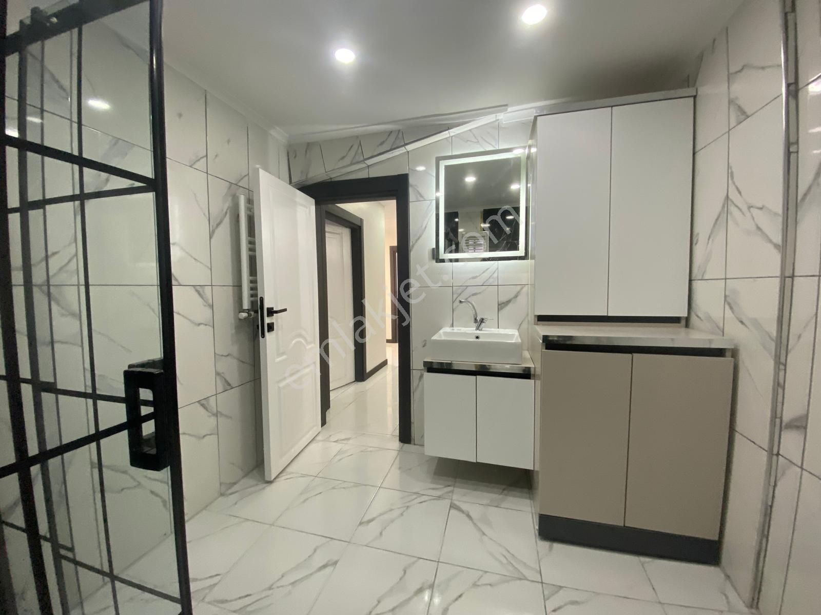 Koza Emlak'tan Akşemsettin Mahalesinde 4+1 Lüxx Yapılı Teras Daireee - Görsel 28