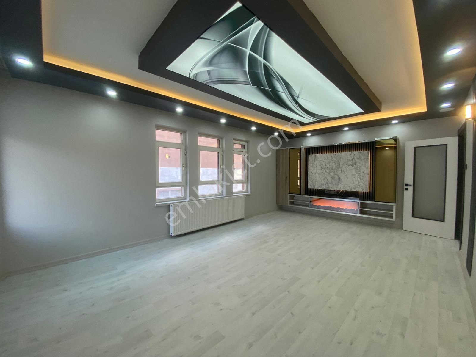 Koza Emlak'tan Akşemsettin Mahalesinde 4+1 Lüxx Yapılı Teras Daireee - Görsel 8