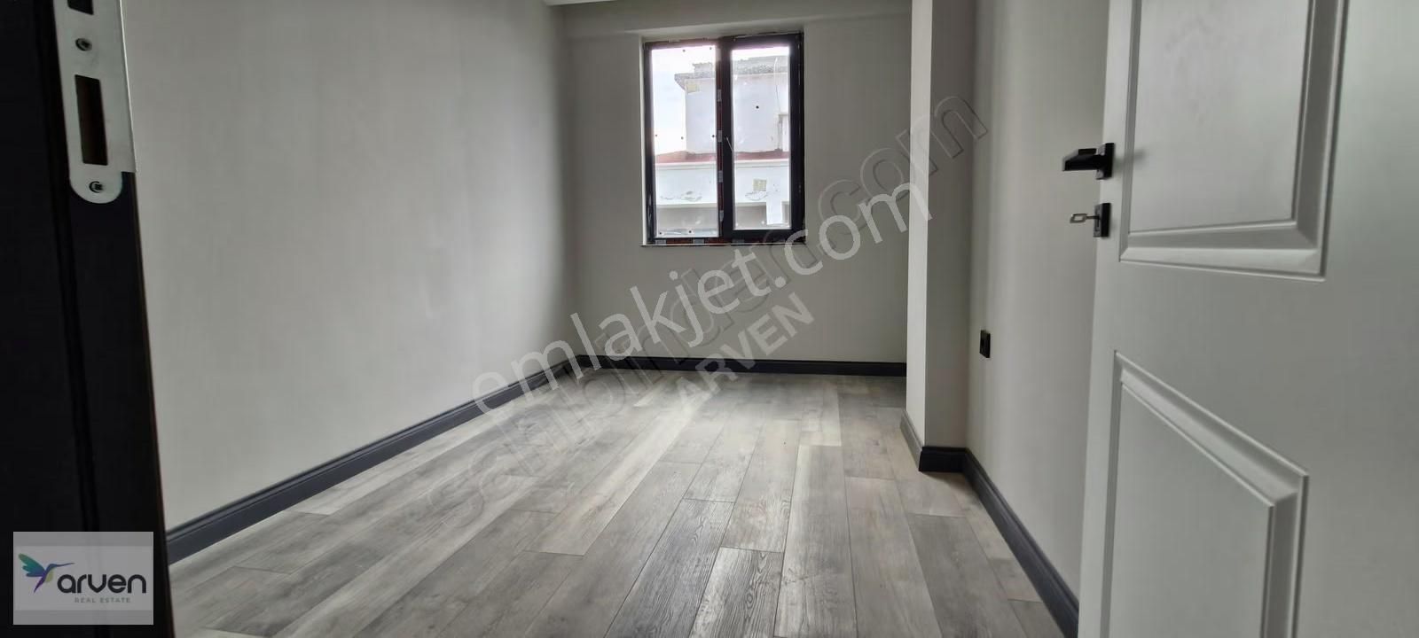 Final Okulları Yanında , Mutfak Ayrı 2+1 - Görsel 35