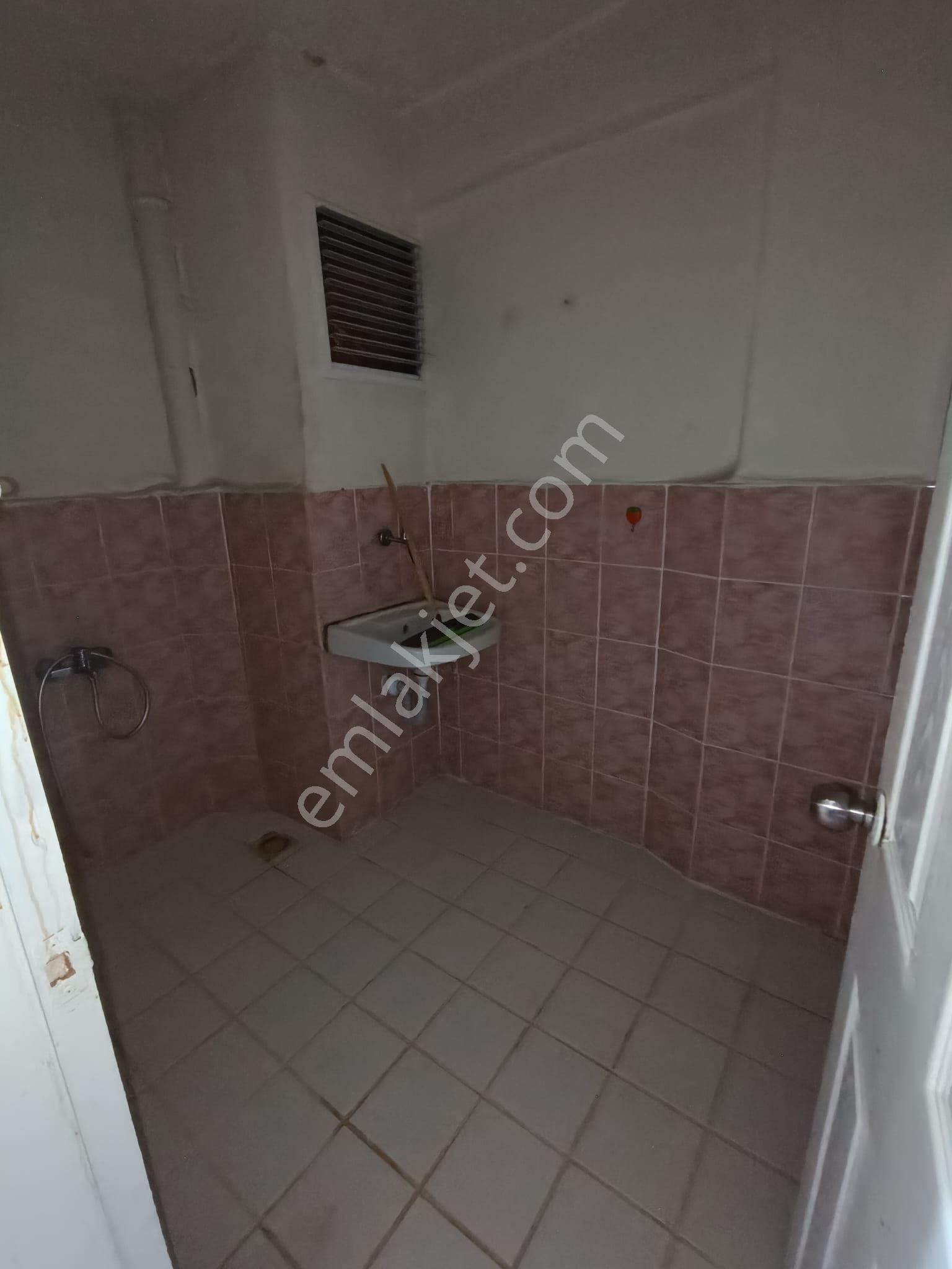 Sincan Tandoğan Mah. 3+1 Ara Kat Masrafsız Çift Balkonlu Caddeye Yakın Daire - Görsel 28