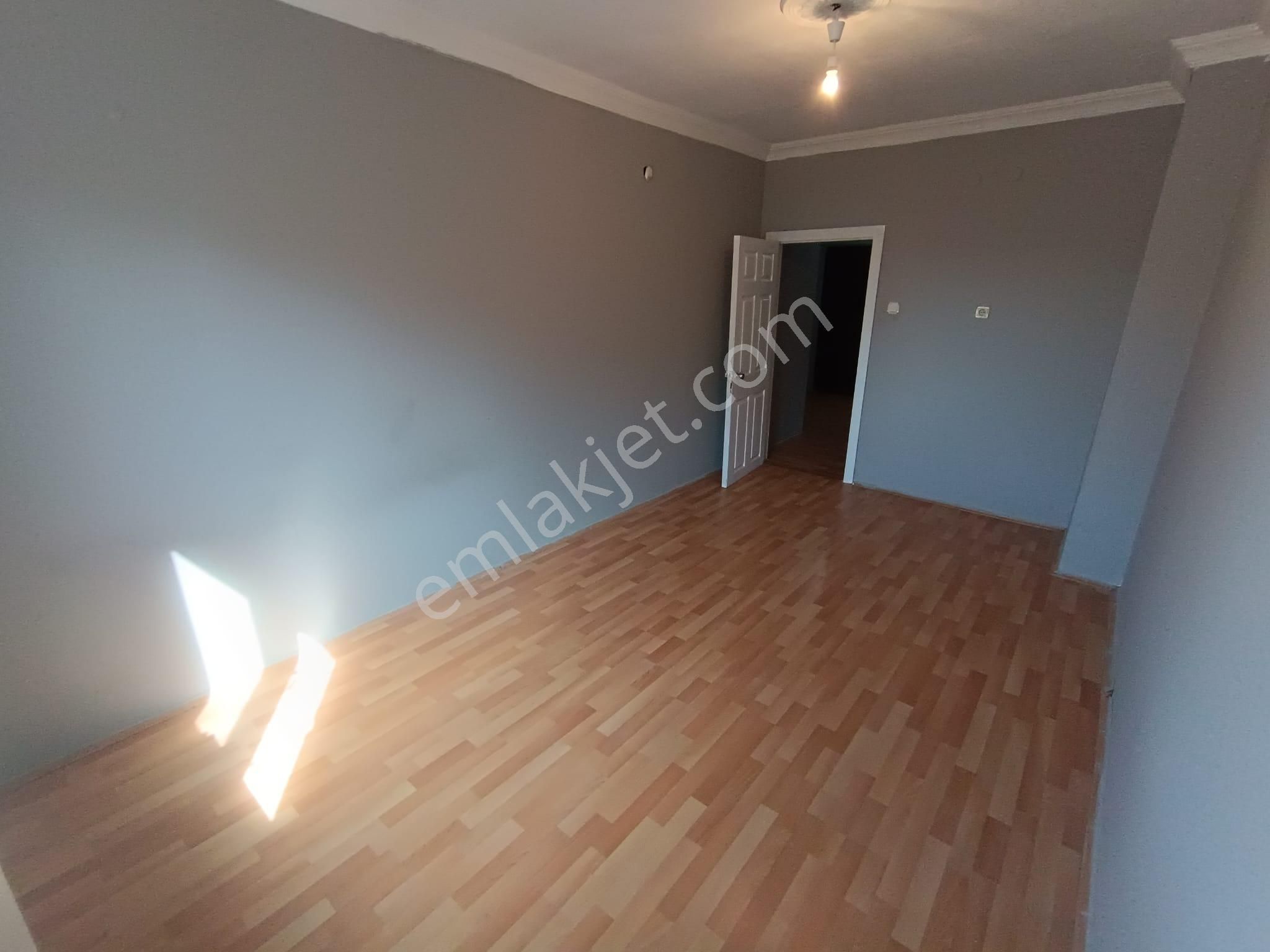 Sincan Tandoğan Mah. 3+1 Ara Kat Masrafsız Çift Balkonlu Caddeye Yakın Daire - Görsel 13