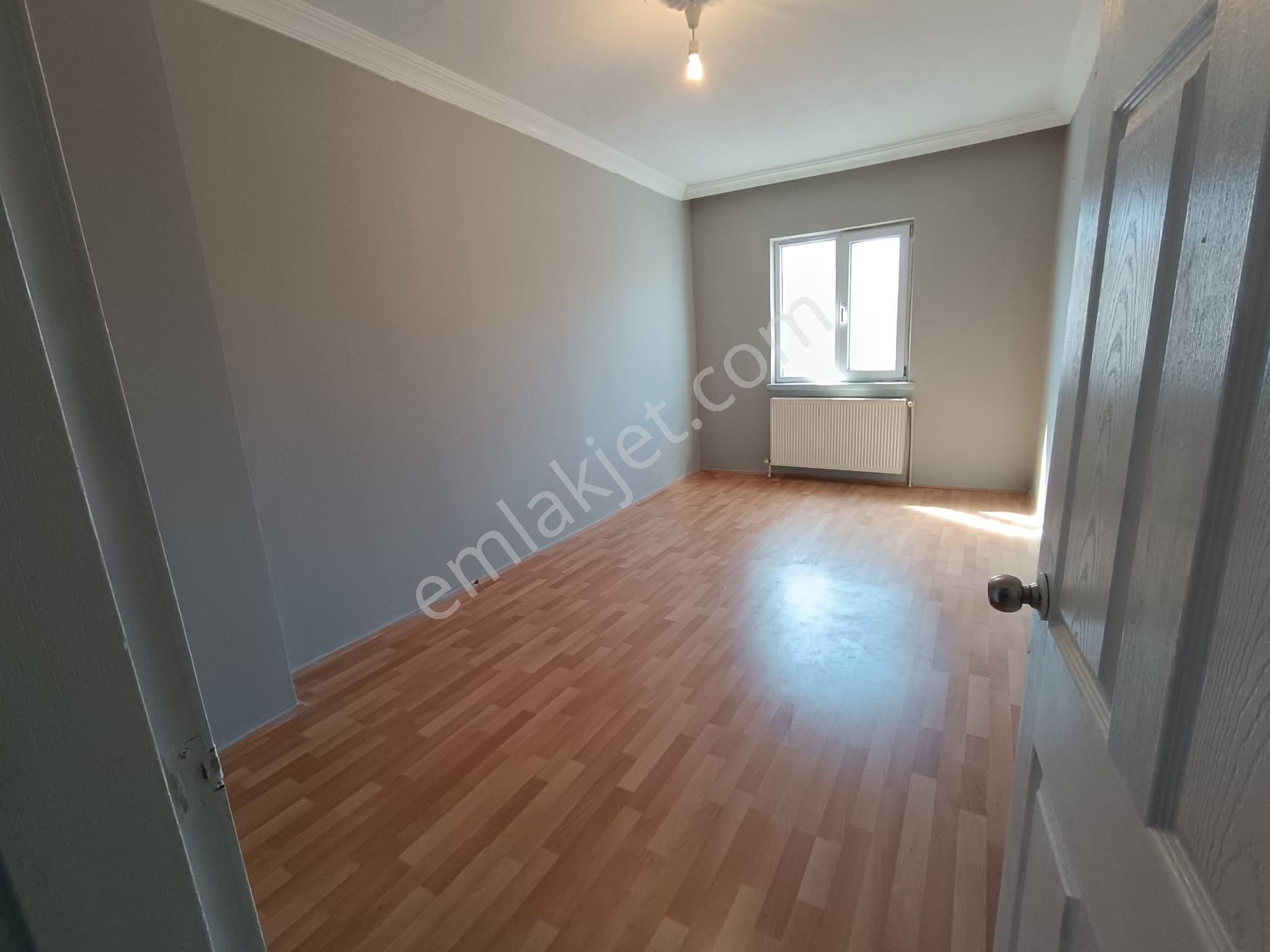 Sincan Tandoğan Mah. 3+1 Ara Kat Masrafsız Çift Balkonlu Caddeye Yakın Daire - Görsel 12