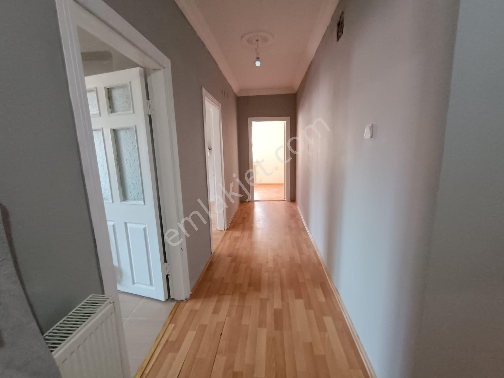 Sincan Tandoğan Mah. 3+1 Ara Kat Masrafsız Çift Balkonlu Caddeye Yakın Daire - Görsel 21