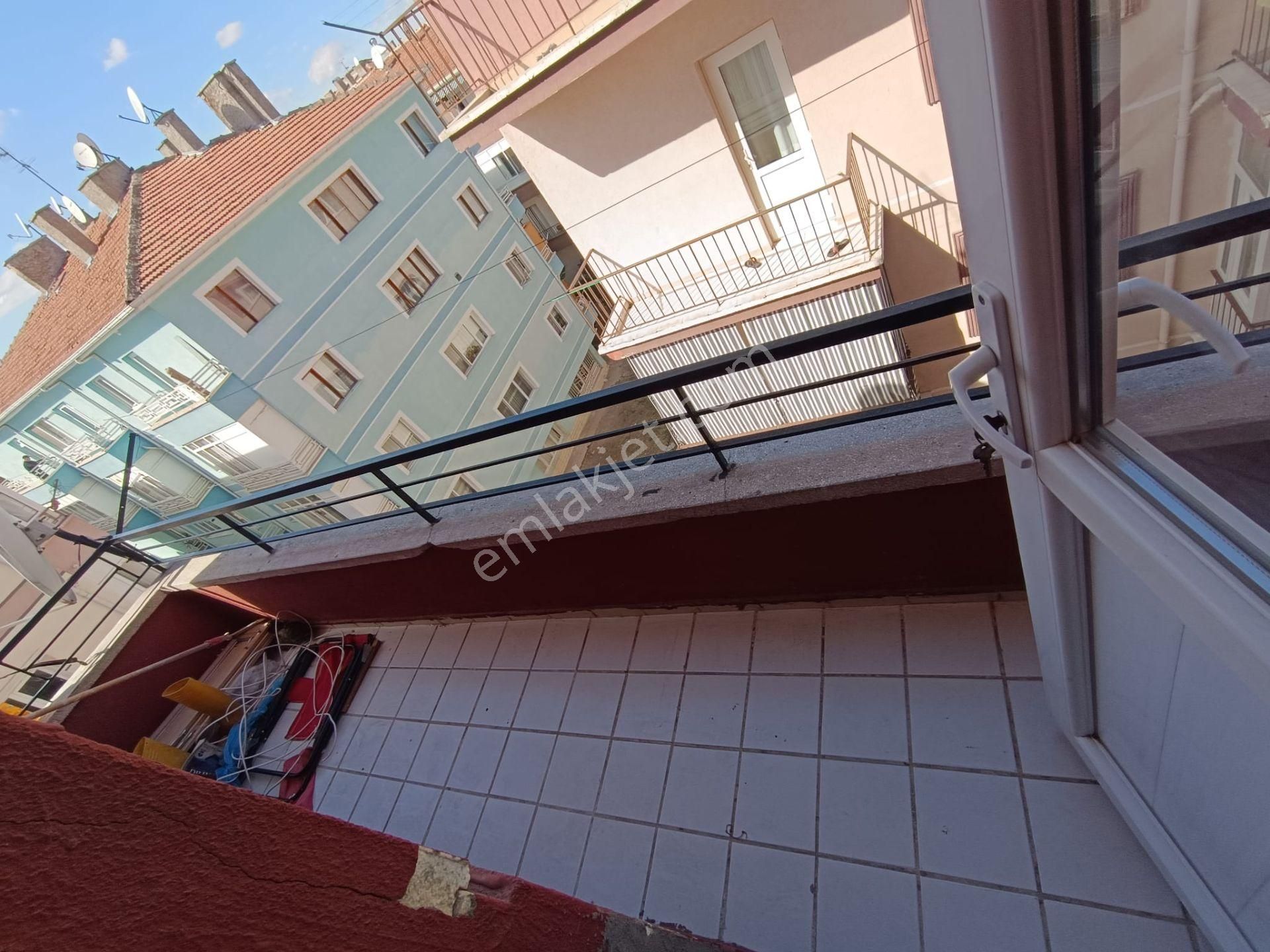 Sincan Tandoğan Mah. 3+1 Ara Kat Masrafsız Çift Balkonlu Caddeye Yakın Daire - Görsel 33