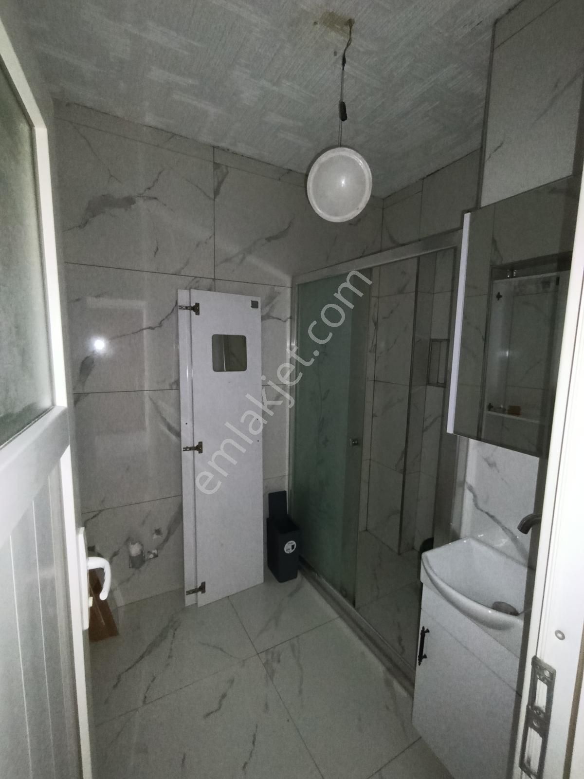 Araz Gayrimenkul 75 Yıl Mahallesi Satılık Bodrum Daire - Görsel 16