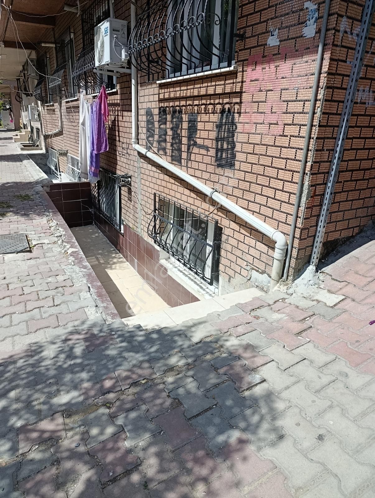 Araz Gayrimenkul 75 Yıl Mahallesi Satılık Bodrum Daire - Görsel 22