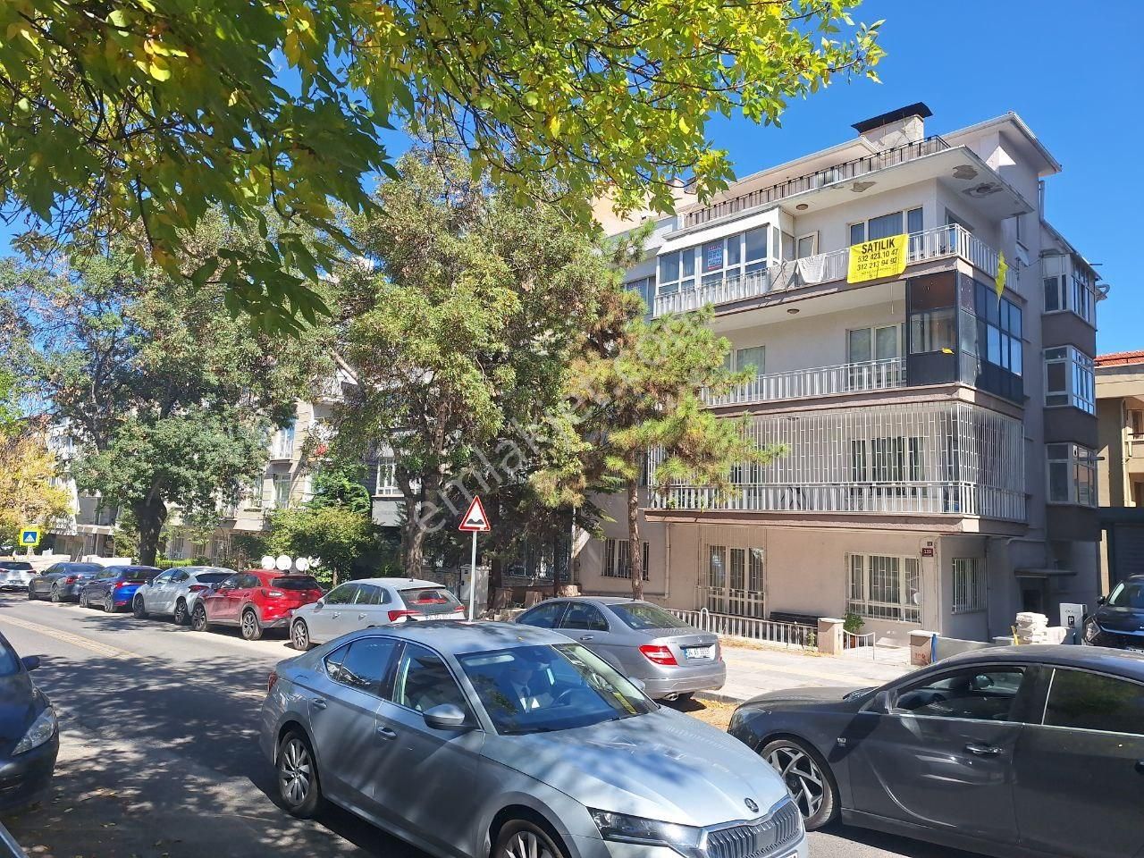 Kuttaş'tan Kentsel Dönüşüme Girecek Binada 4+1 Satılık Fırsat!!!