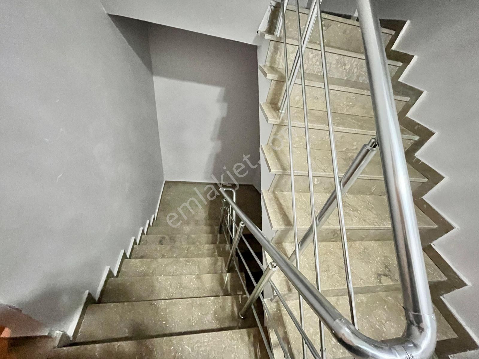 Çekmeköy Taşdelen Mh. Siteler Bölgesi 3+1 Boş Satılık Daire - Görsel 13