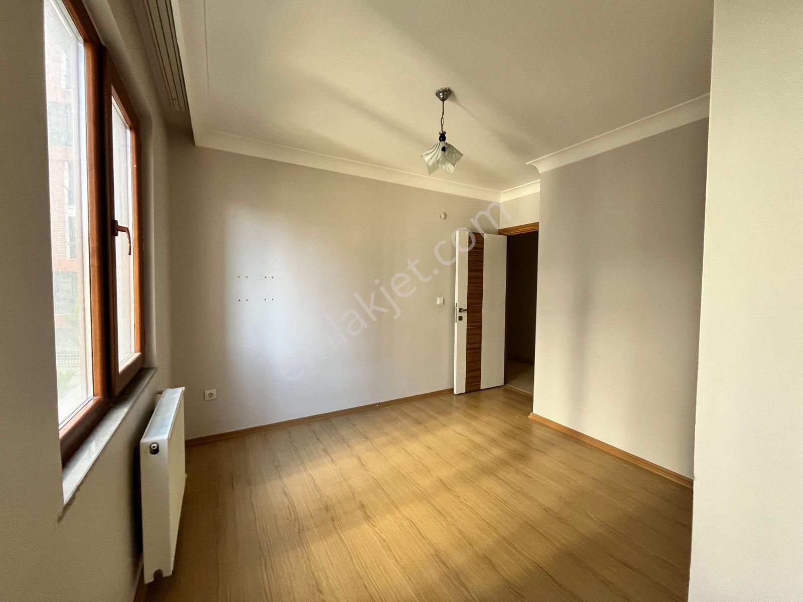 Çekmeköy Taşdelen Mh. Siteler Bölgesi 3+1 Boş Satılık Daire - Görsel 4