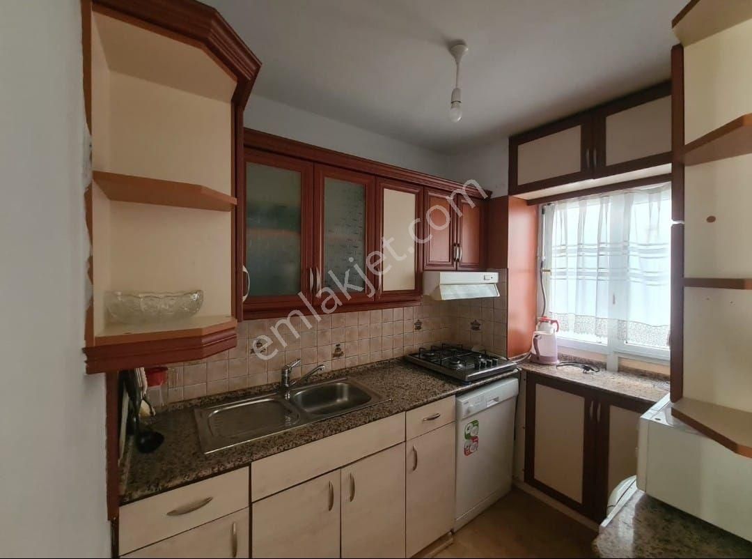 Üçkuyular F.altayda 3+1 120 M2 Esyali Asansörlü - Görsel 16