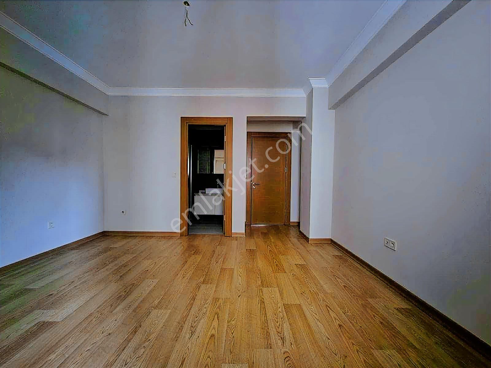 Muhteşem Konumda Site İçinde 3 +1 Daire Fırsatı - Görsel 24