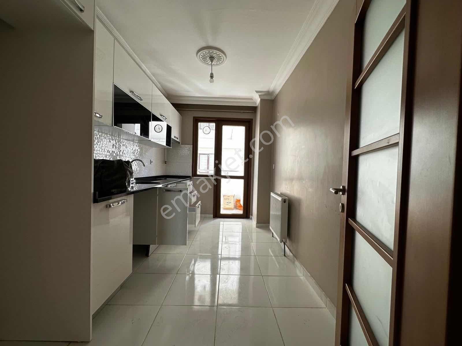 Ümraniye Elmalıkent Mh.2+1 Ebeveyn Banyolu , Büyük Kiralık Daire - Görsel 24