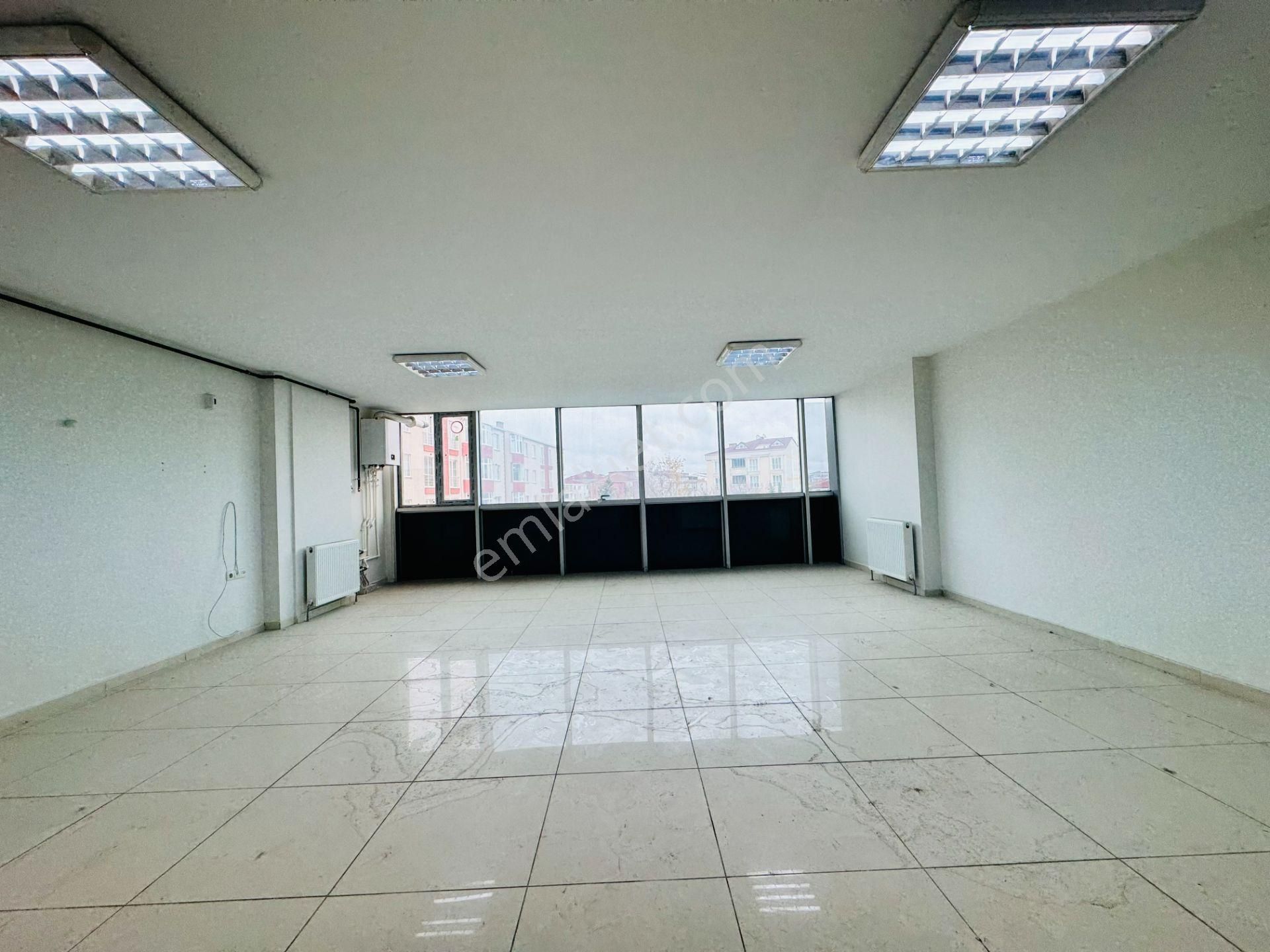 Güven'den Kapaklı'da Belediye'ye Yakın Kombili Satılık Dükkan - Görsel 23