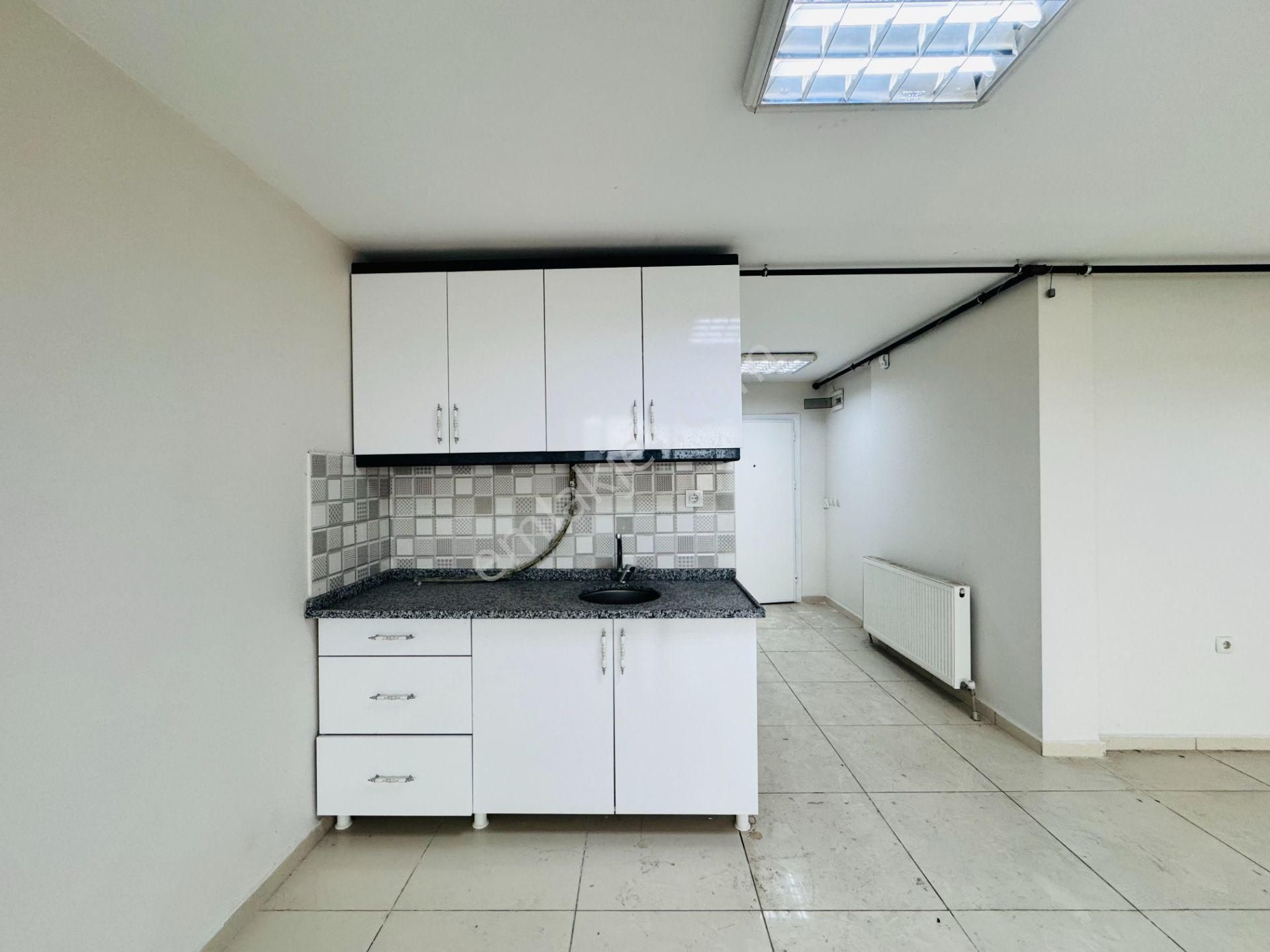 Güven'den Kapaklı'da Belediye'ye Yakın Kombili Satılık Dükkan - Görsel 30