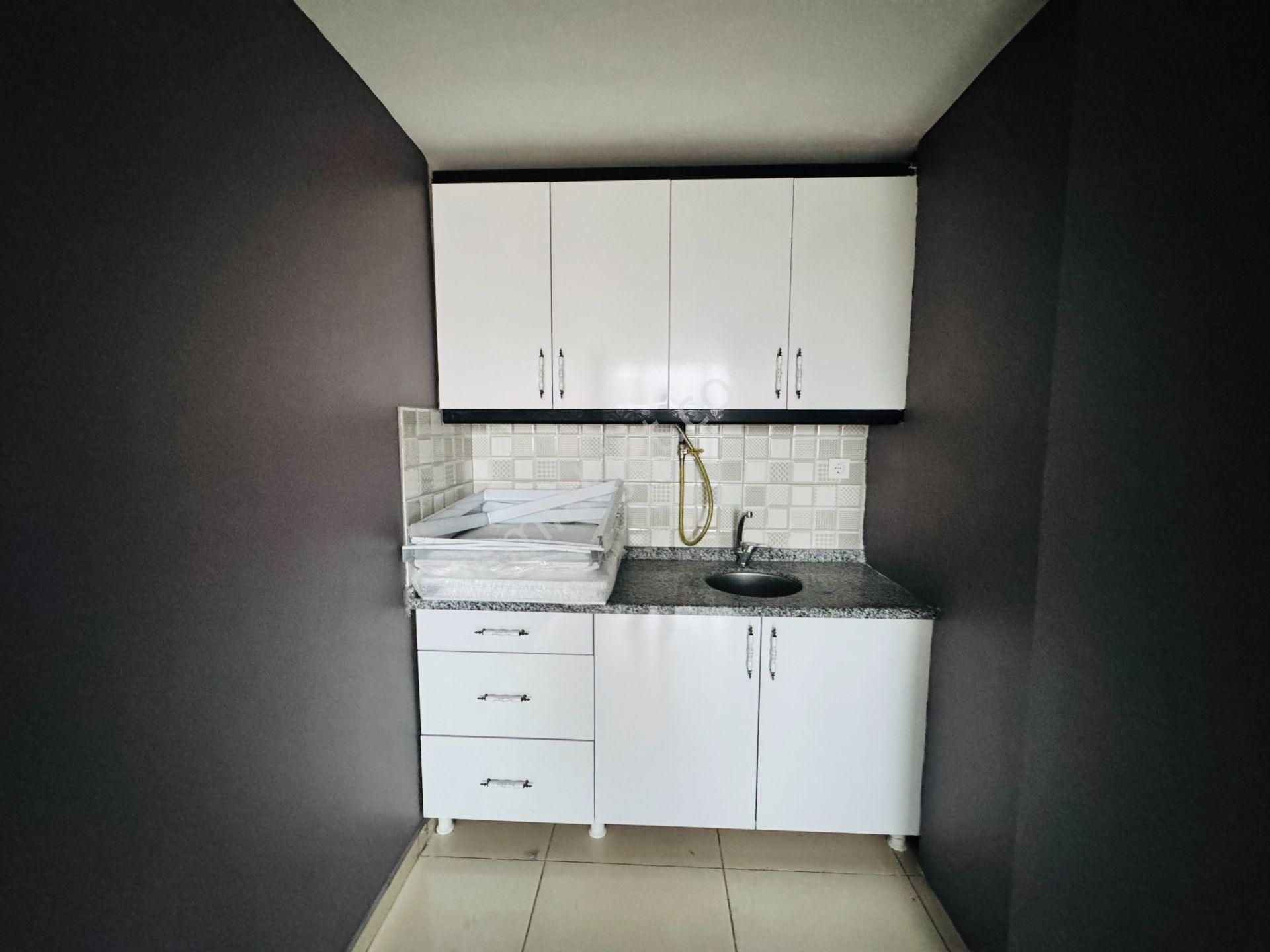 Güven'den Kapaklı'da Belediye'ye Yakın Kombili Satılık Dükkan - Görsel 12