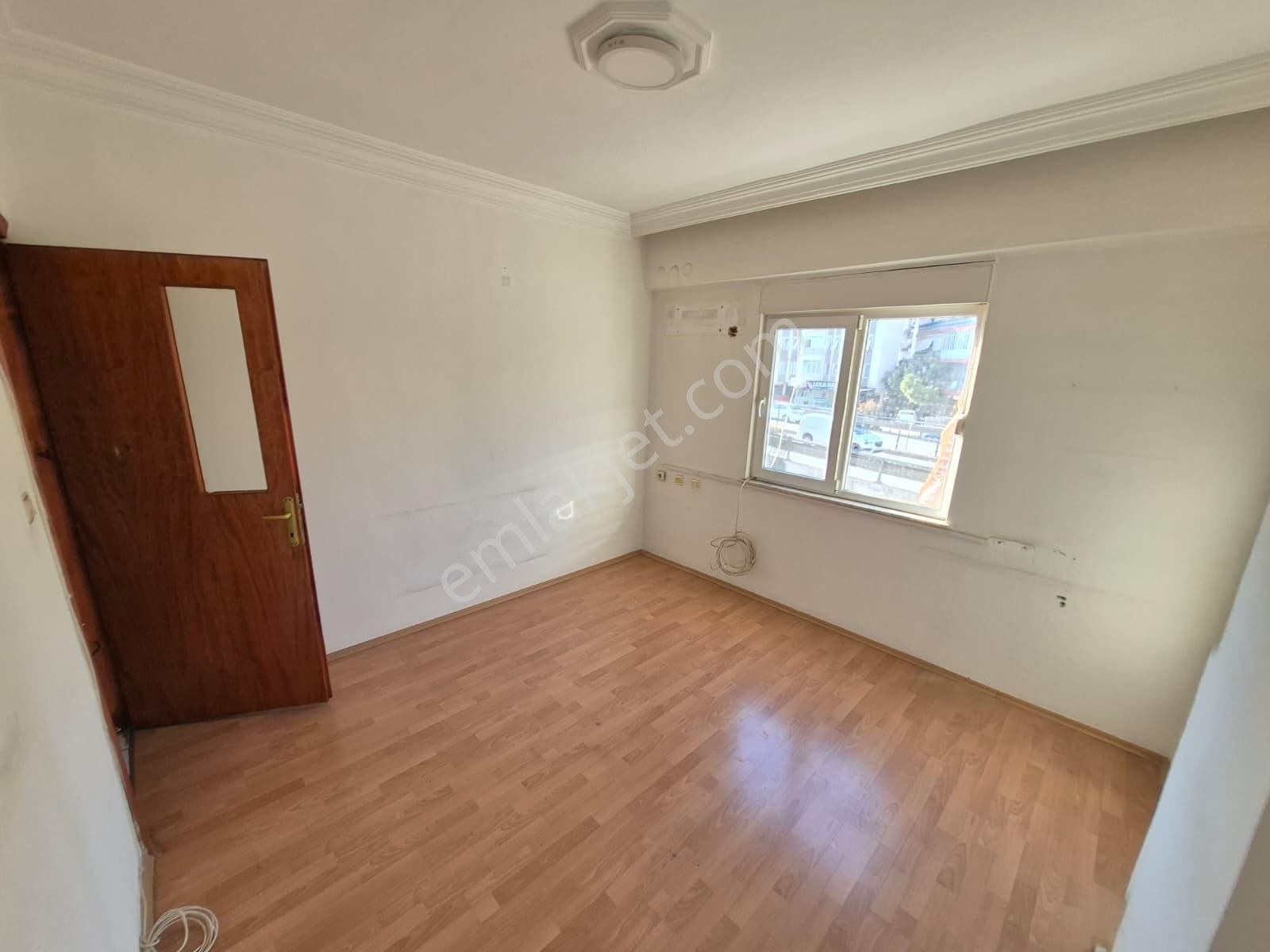 Yenigün Mh. Kızılırmak Caddesi Üstü 1.kat 3+1 Kiralık Daire-ofis - Görsel 30