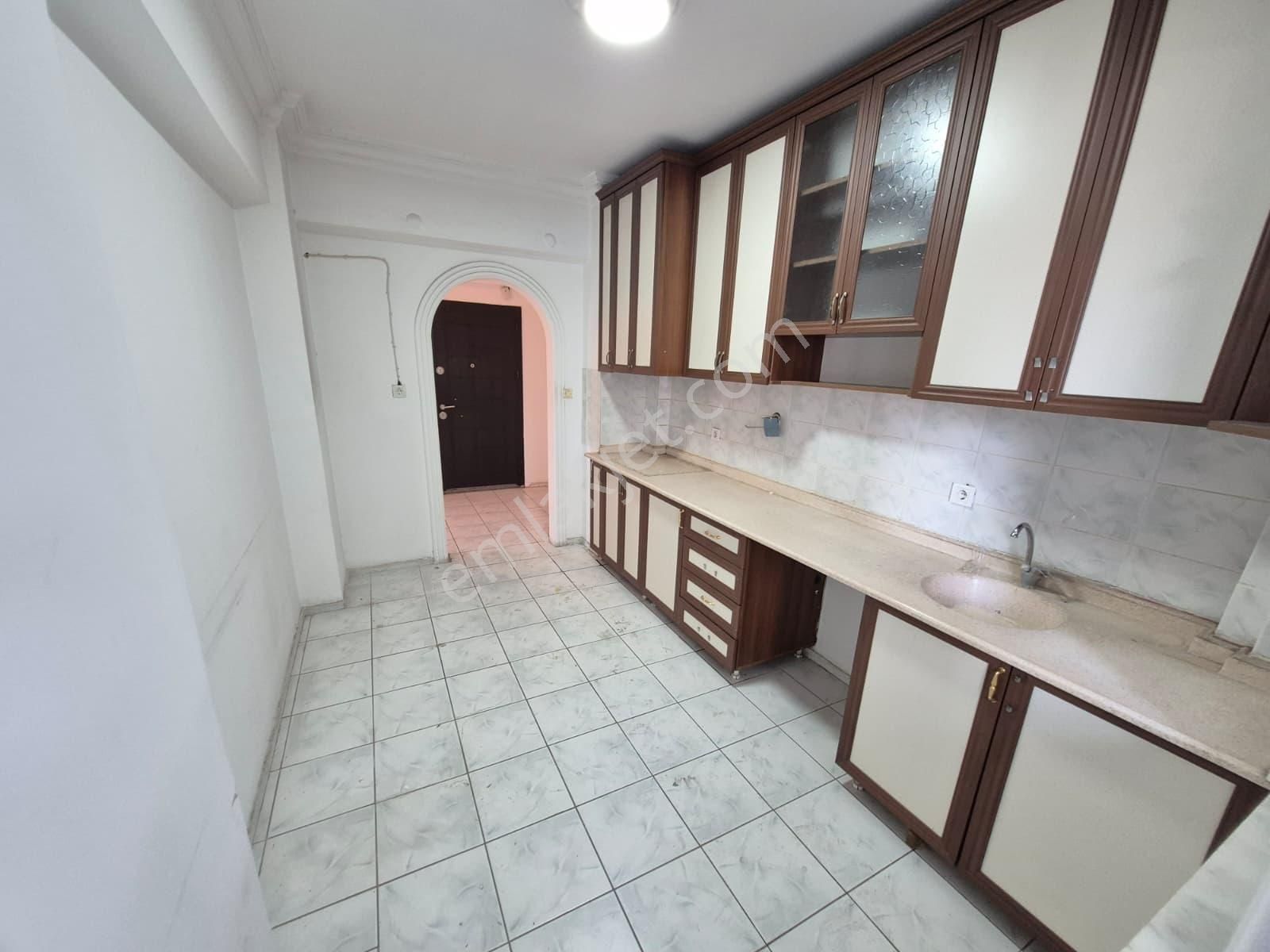 Yenigün Mh. Kızılırmak Caddesi Üstü 1.kat 3+1 Kiralık Daire-ofis - Görsel 2