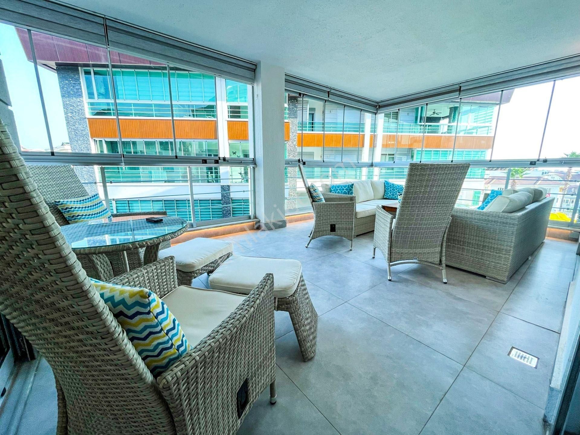 Alanya Oba’da Full Aktiviteli Sitede Eşyalı 2+1 Geniş Daire - Görsel 11