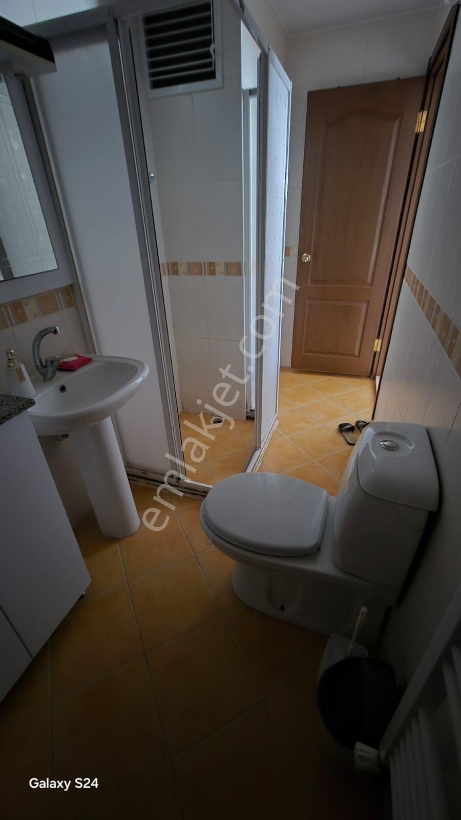 Bahçeli Evler De Kiralık Eşyalı Daire 1+1 Asansörlü Otoparklı - Görsel 6