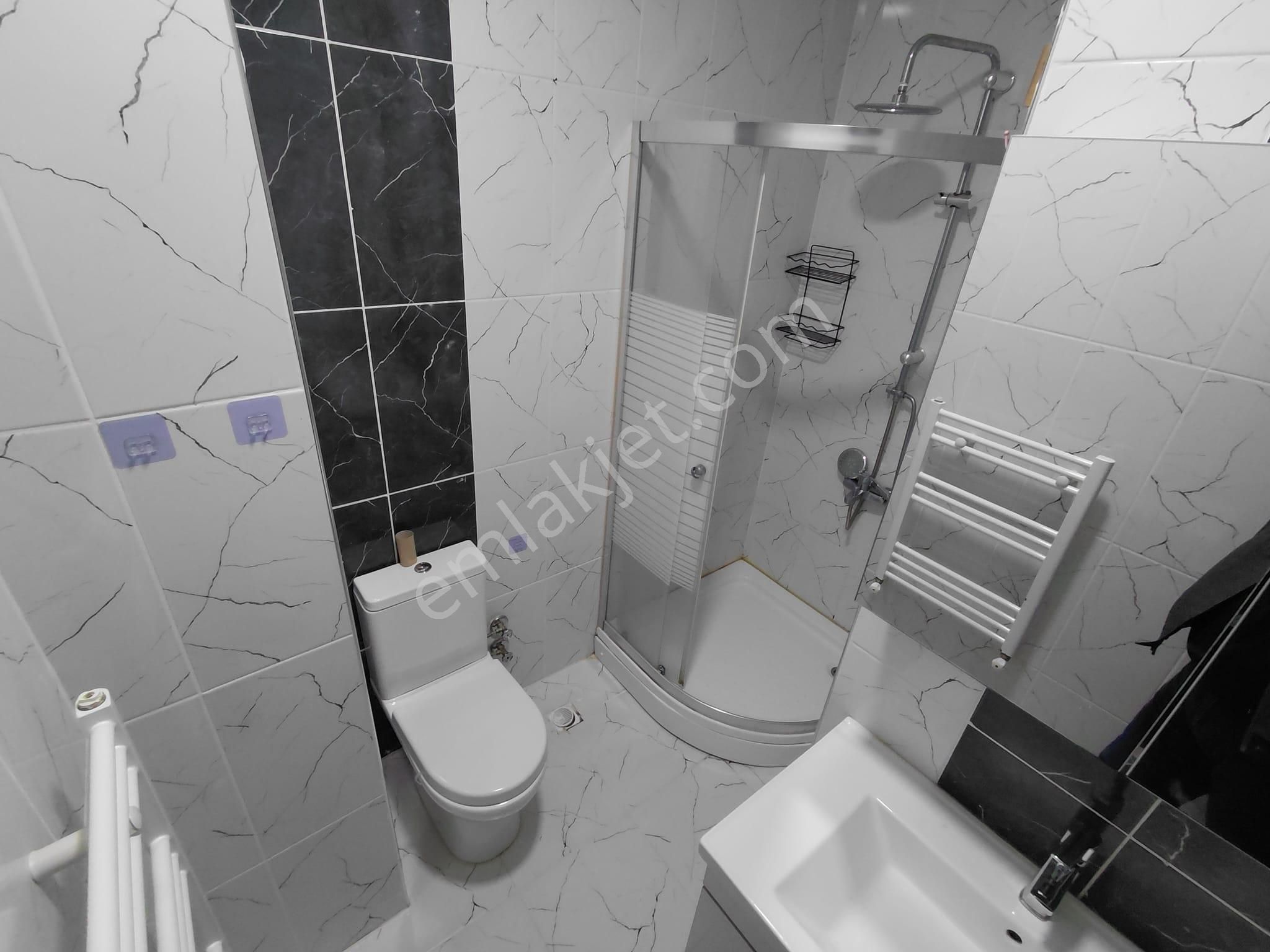 Bölgede Nadir Kapalı Otoparklı Asansörlü 2+1 Kiralık Daire - Görsel 15