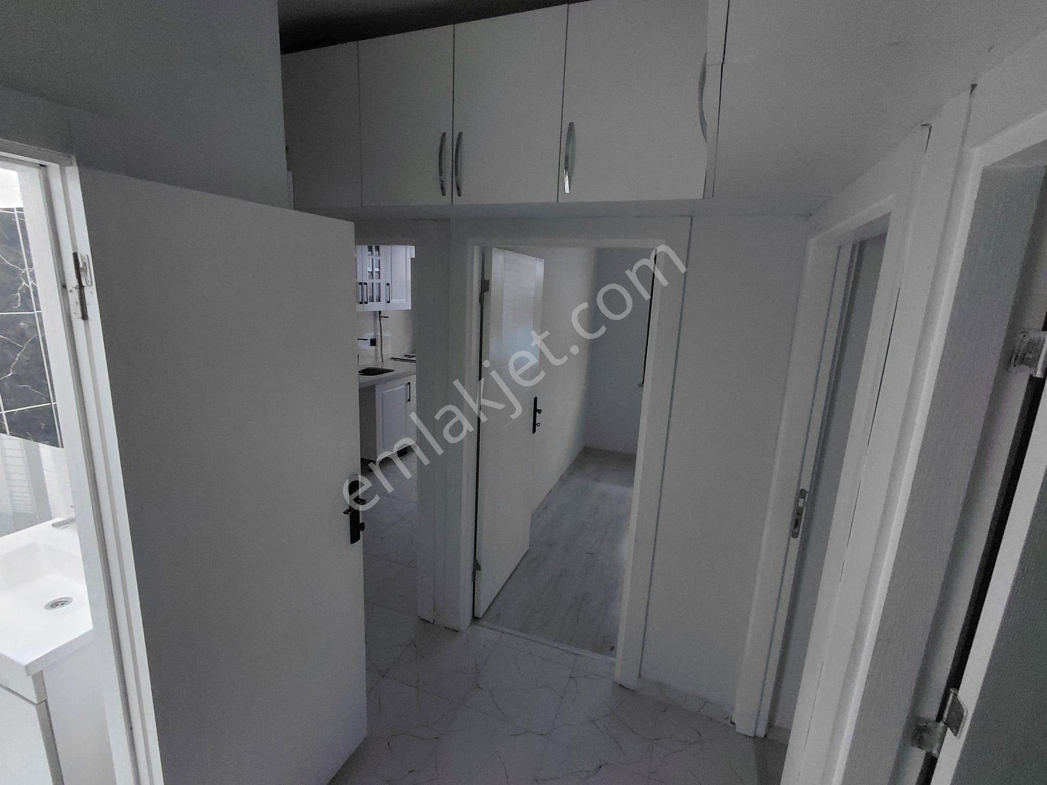 Bölgede Nadir Kapalı Otoparklı Asansörlü 2+1 Kiralık Daire - Görsel 8