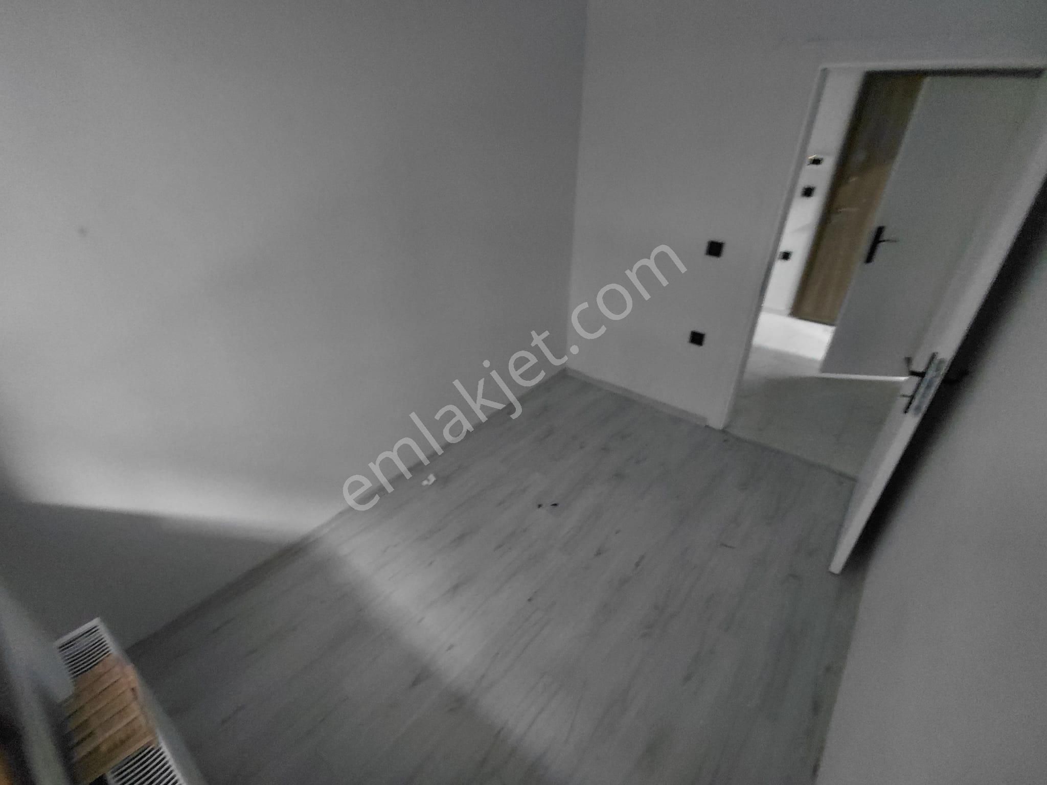 Bölgede Nadir Kapalı Otoparklı Asansörlü 2+1 Kiralık Daire - Görsel 28