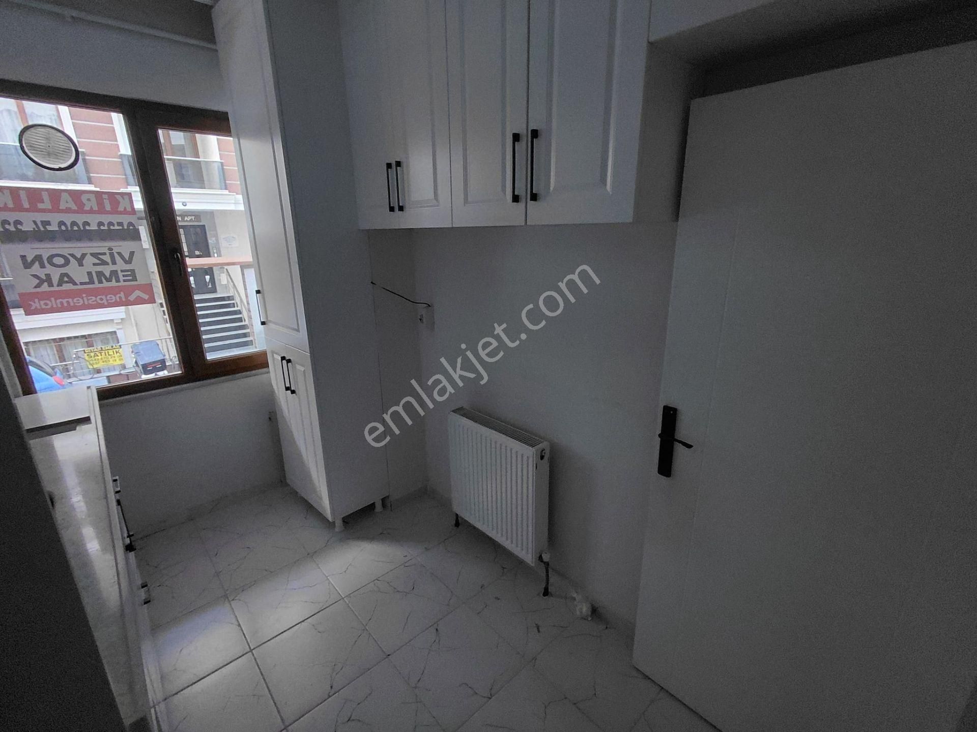 Bölgede Nadir Kapalı Otoparklı Asansörlü 2+1 Kiralık Daire - Görsel 33