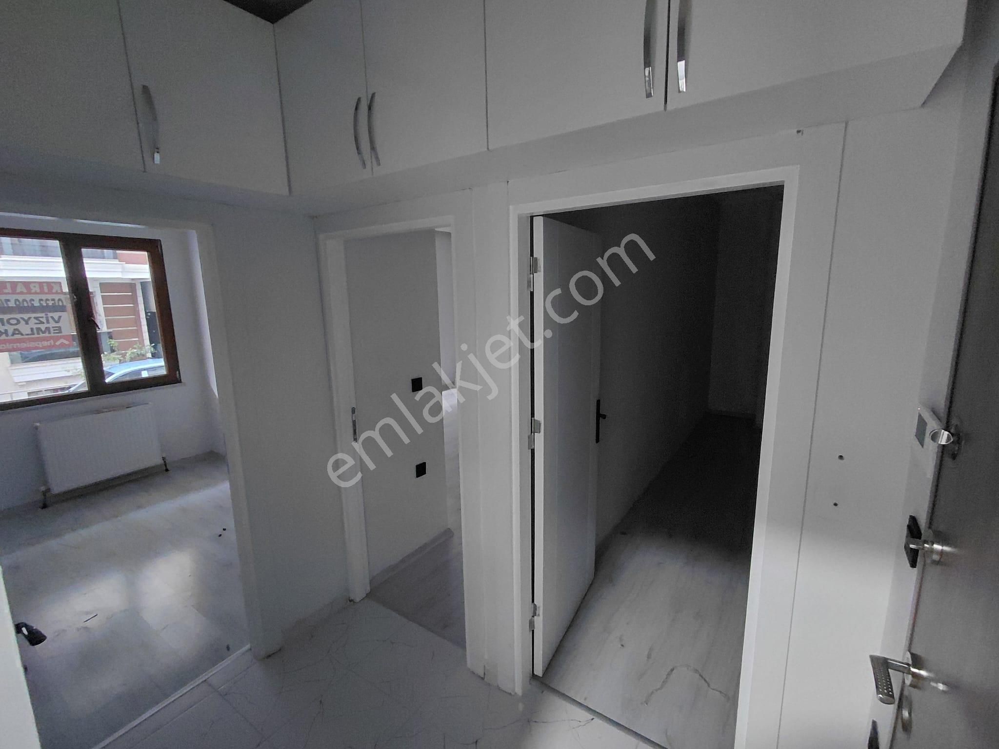 Bölgede Nadir Kapalı Otoparklı Asansörlü 2+1 Kiralık Daire - Görsel 6