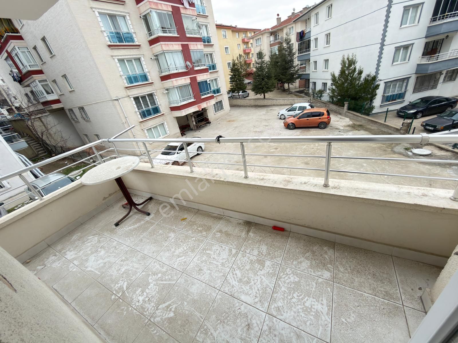 Sincan Malazgirt Mhde Yeni Bina Yapılı 3+1 Harika Konumda Ara Kat Daire - Görsel 13