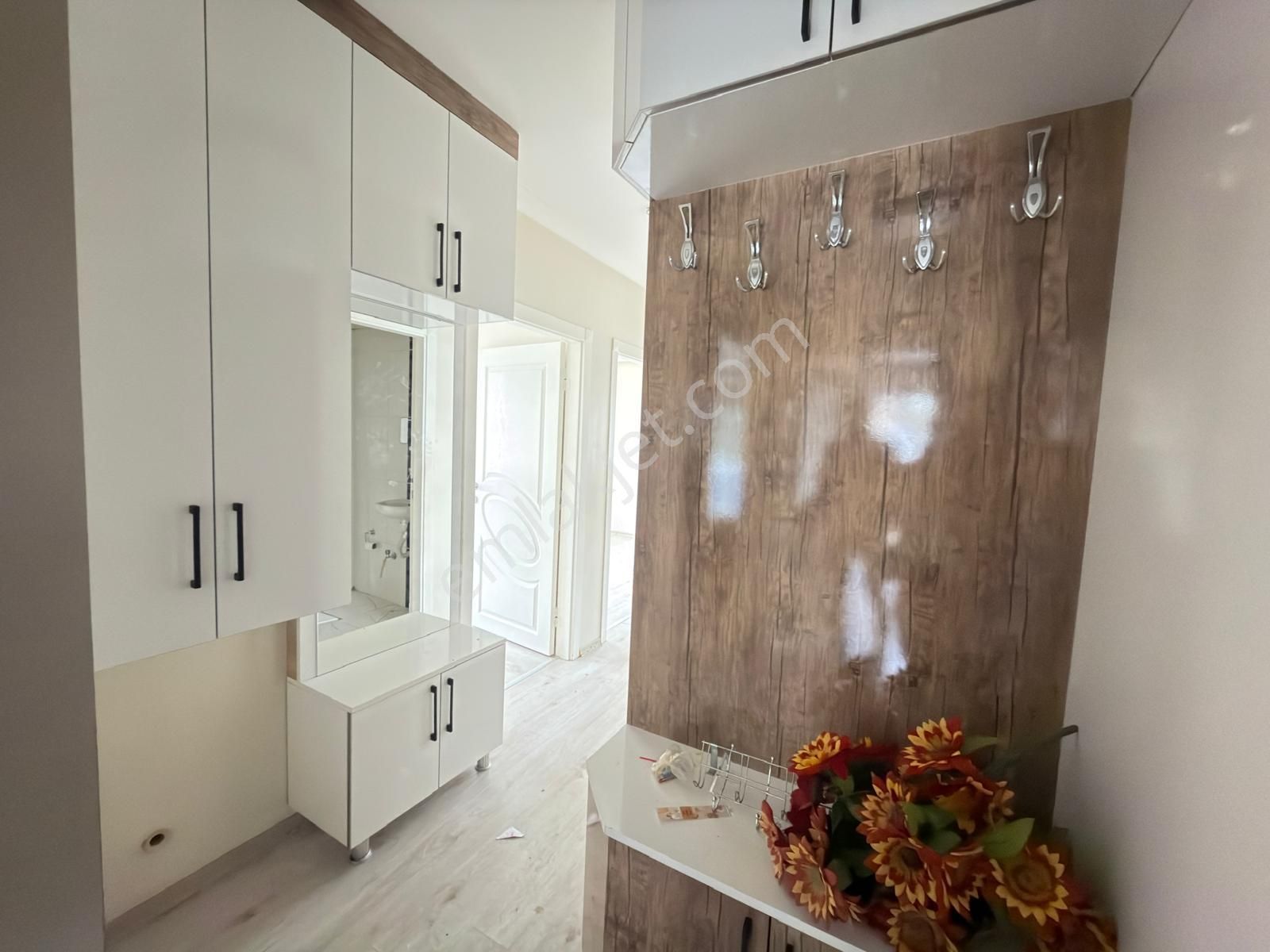 Sincan Malazgirt Mhde Yeni Bina Yapılı 3+1 Harika Konumda Ara Kat Daire - Görsel 28