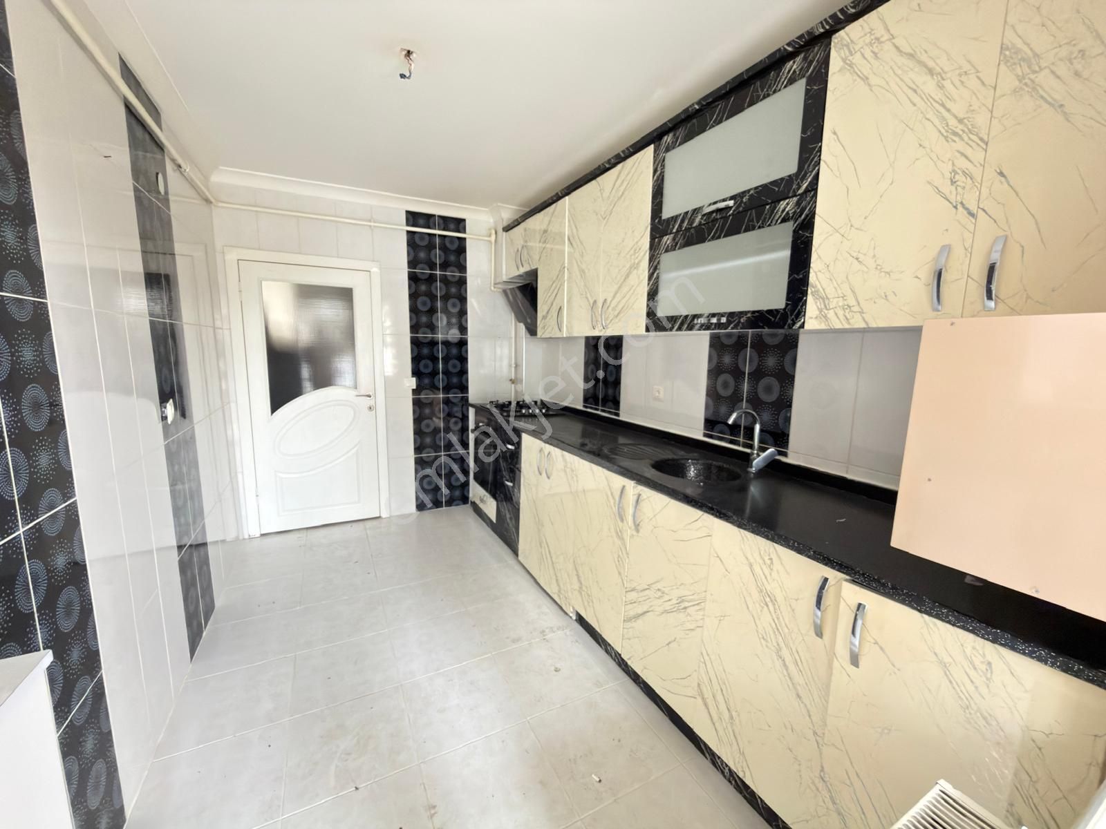 Sincan Malazgirt Mhde Yeni Bina Yapılı 3+1 Harika Konumda Ara Kat Daire - Görsel 5