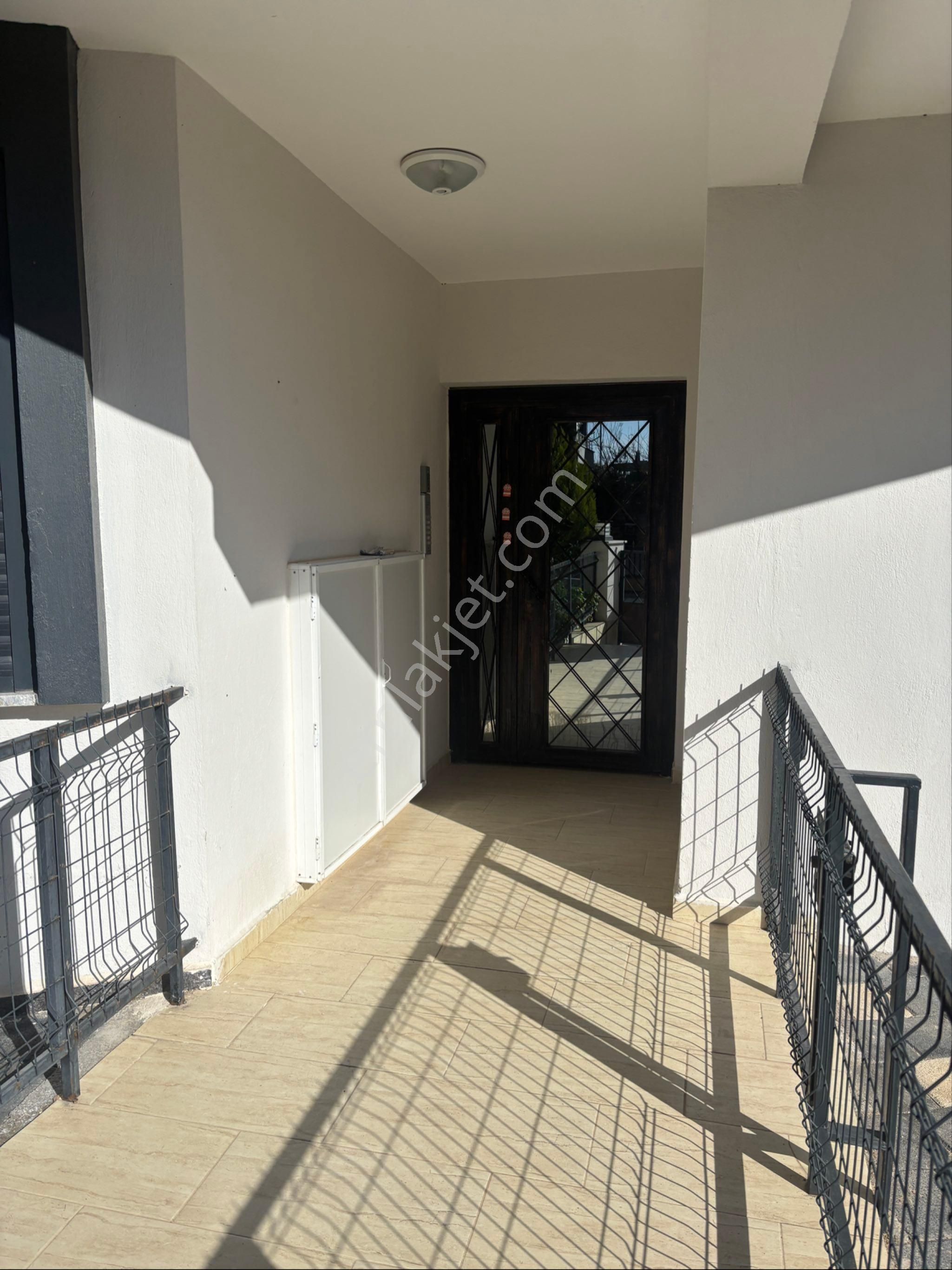 🏡 Efeler Mahallesi Cumhuriyet Okulu Arkası Satılık 2+1 Açık Mutfak Daire - Görsel 5