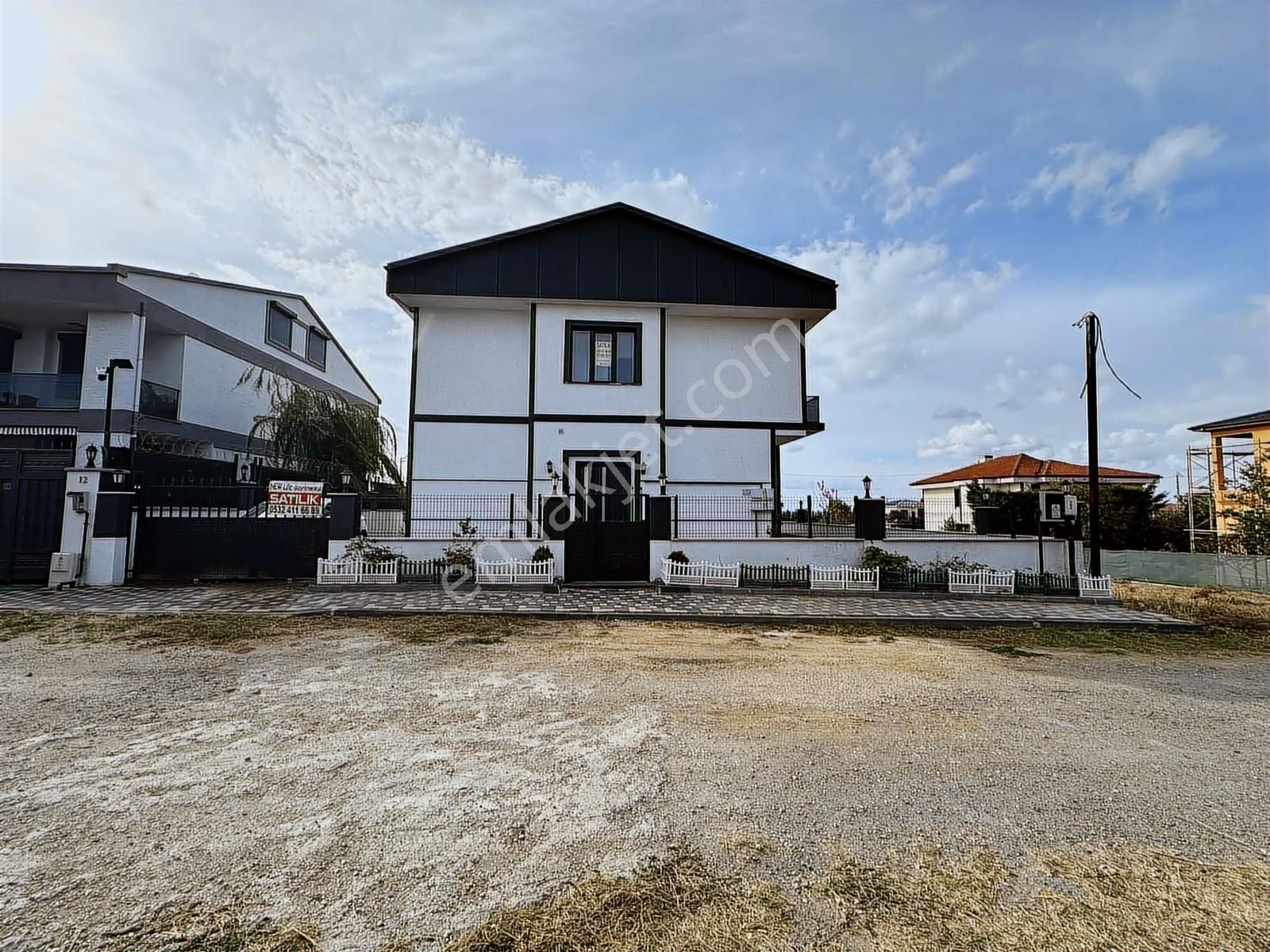 Denize Yürüme 15dk Mühteşem Deniz Manzaralı Mustakil Villa - Görsel 2