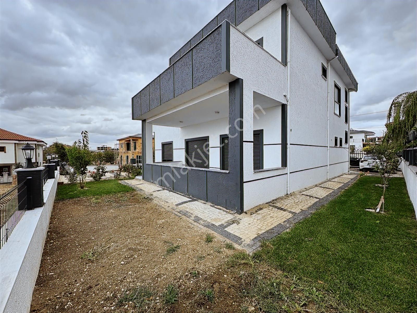 Denize Yürüme 15dk Mühteşem Deniz Manzaralı Mustakil Villa - Görsel 8