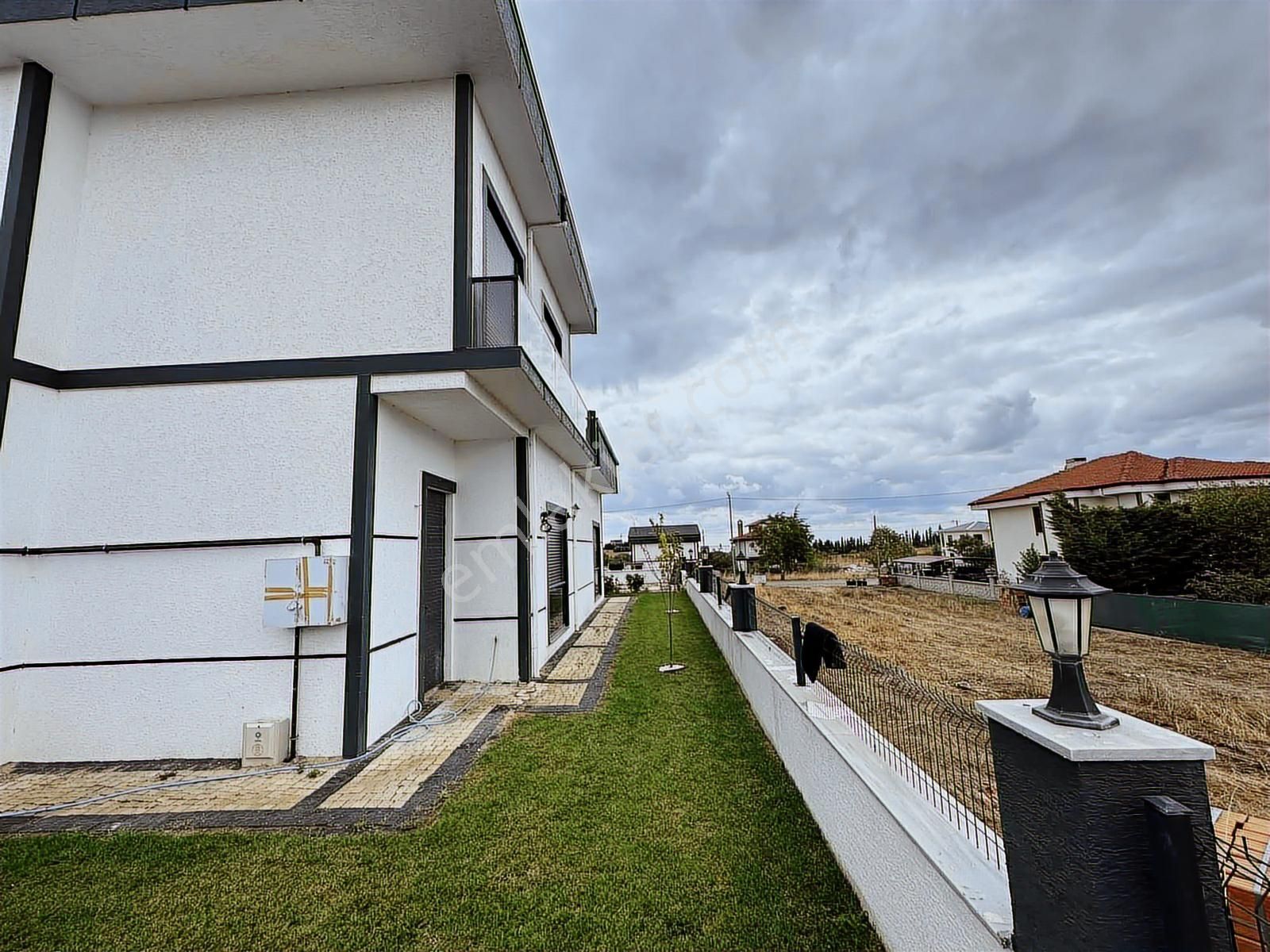 Denize Yürüme 15dk Mühteşem Deniz Manzaralı Mustakil Villa - Görsel 11