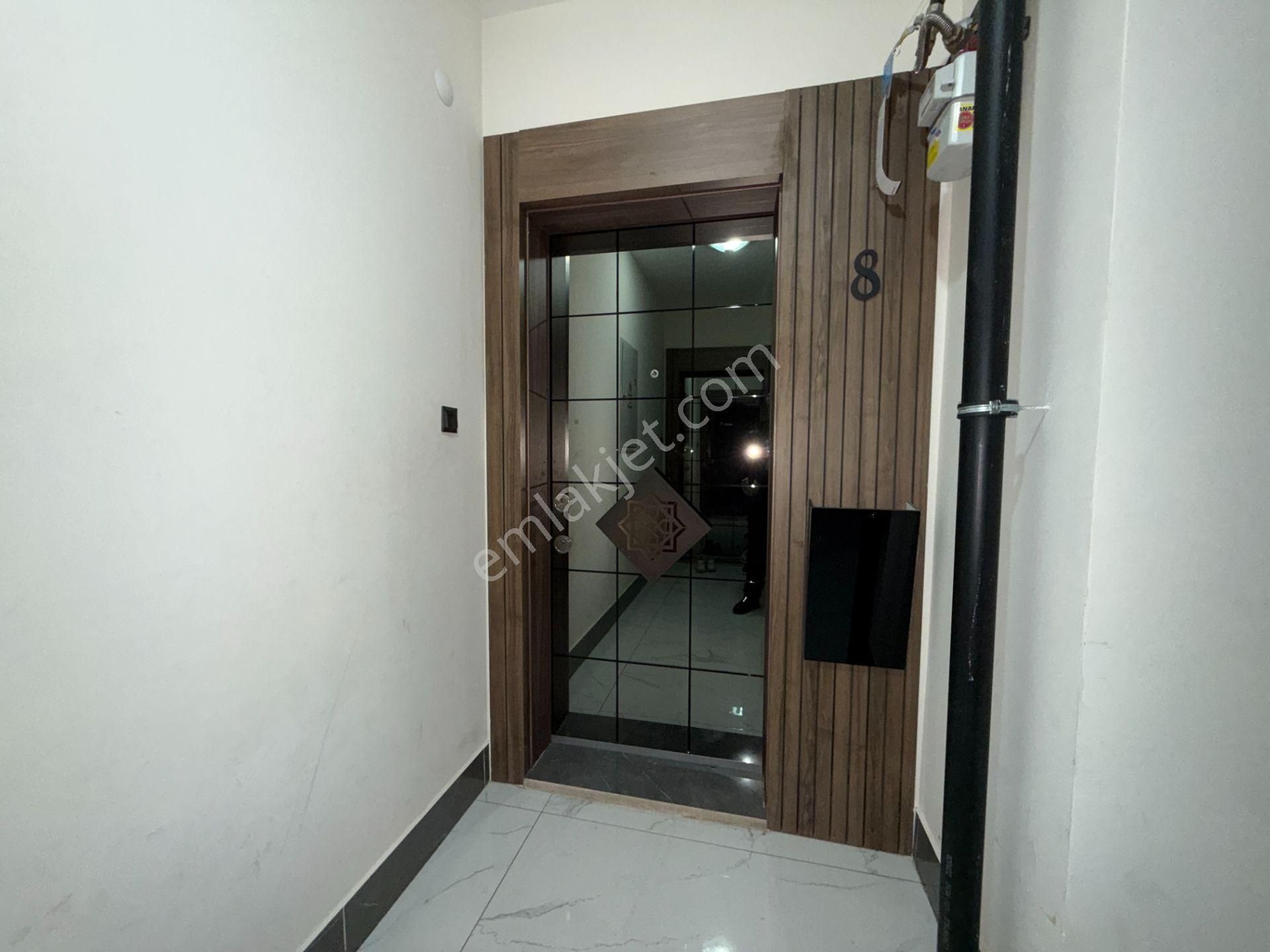 Ufuk Kılıç Emlak'tan Sitede K.otoparklı Şık Yapılı Modern 4+1 Daire - Görsel 32