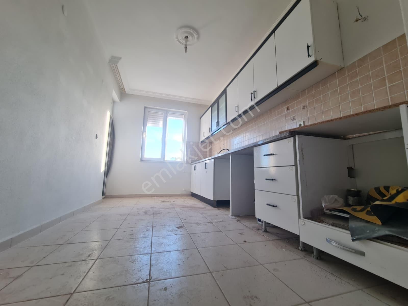 V.aydoğmuş Mh.cumartesi Pazar Yakını İskanlı Katta 2+1 Satılık Konut - Görsel 9