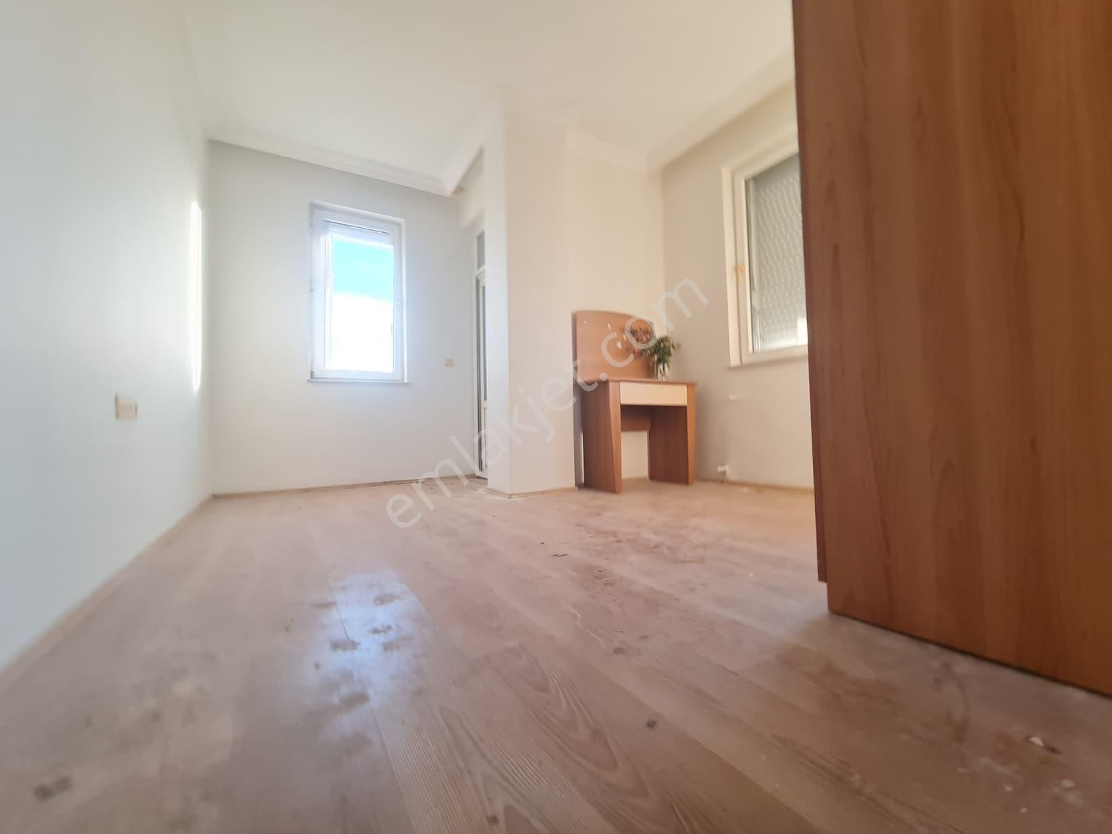 V.aydoğmuş Mh.cumartesi Pazar Yakını İskanlı Katta 2+1 Satılık Konut - Görsel 23