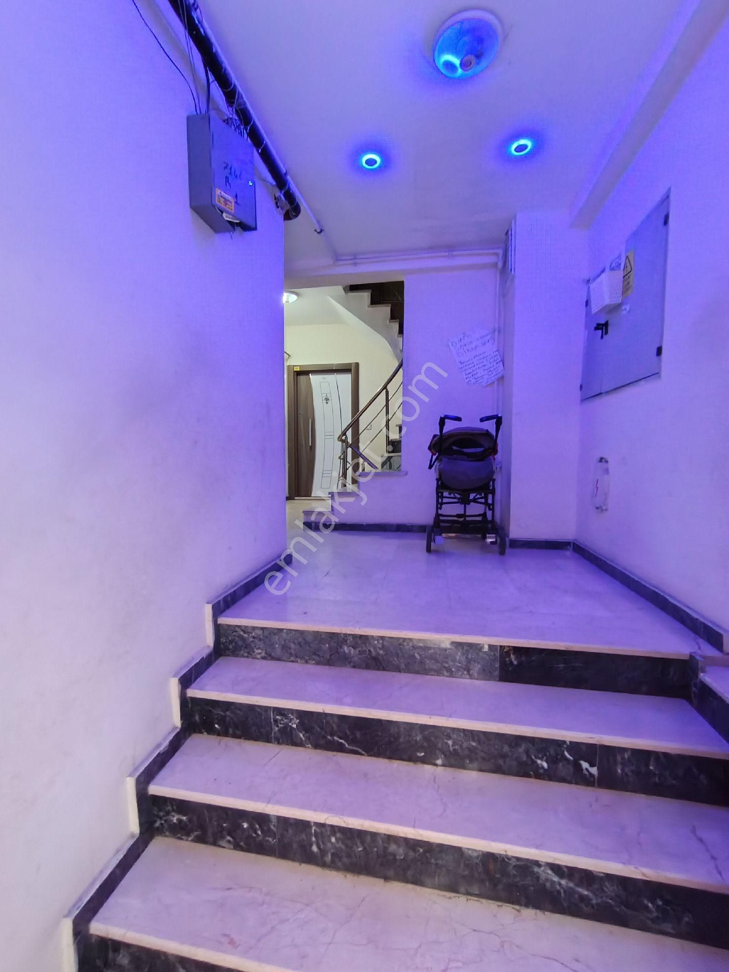 Hicret Emlaktan Esenler Tuna Mah.2+1 75 M2 Satılık Daire Acil - Görsel 24