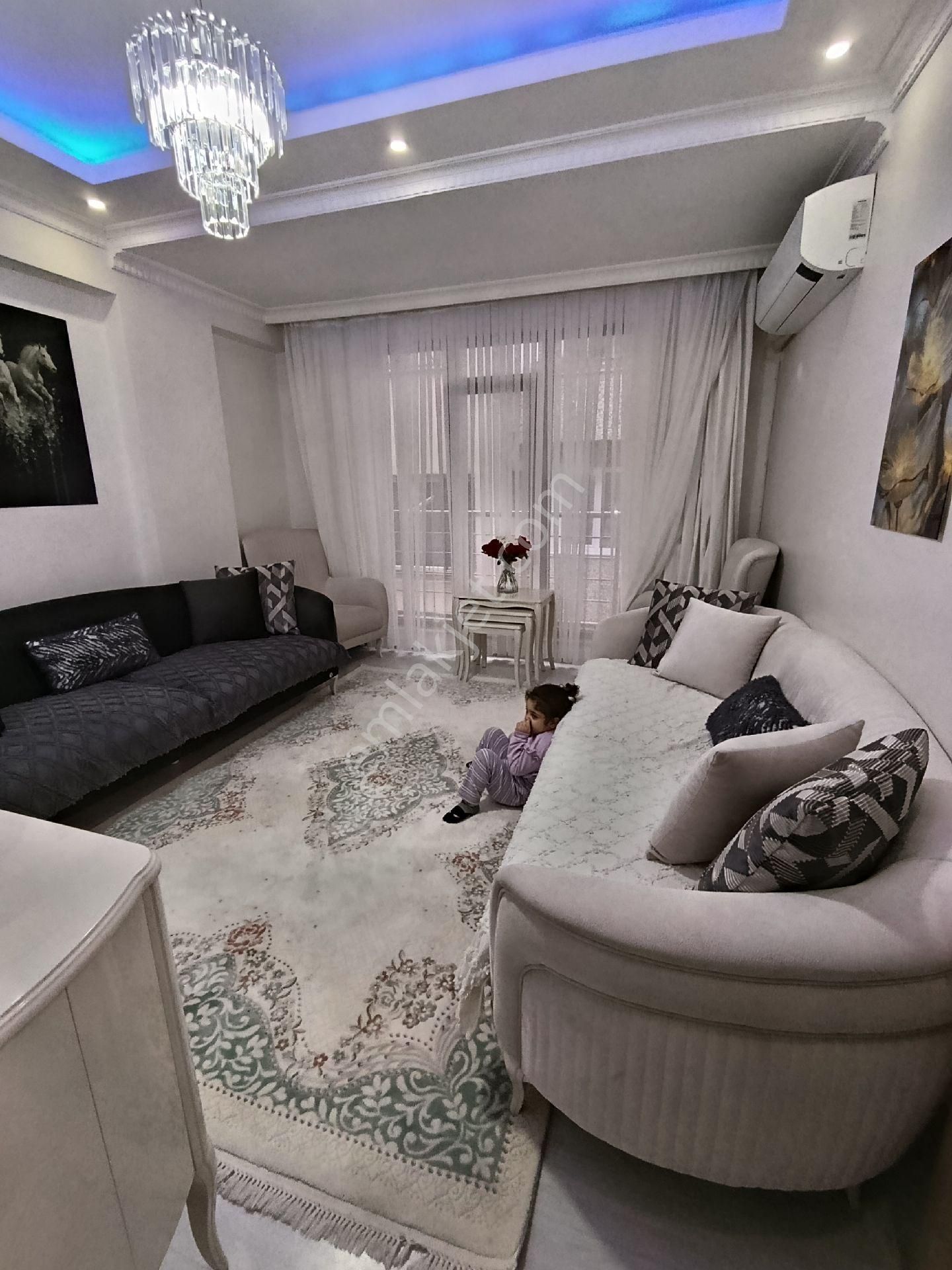 Hicret Emlaktan Esenler Tuna Mah.2+1 75 M2 Satılık Daire Acil - Görsel 5