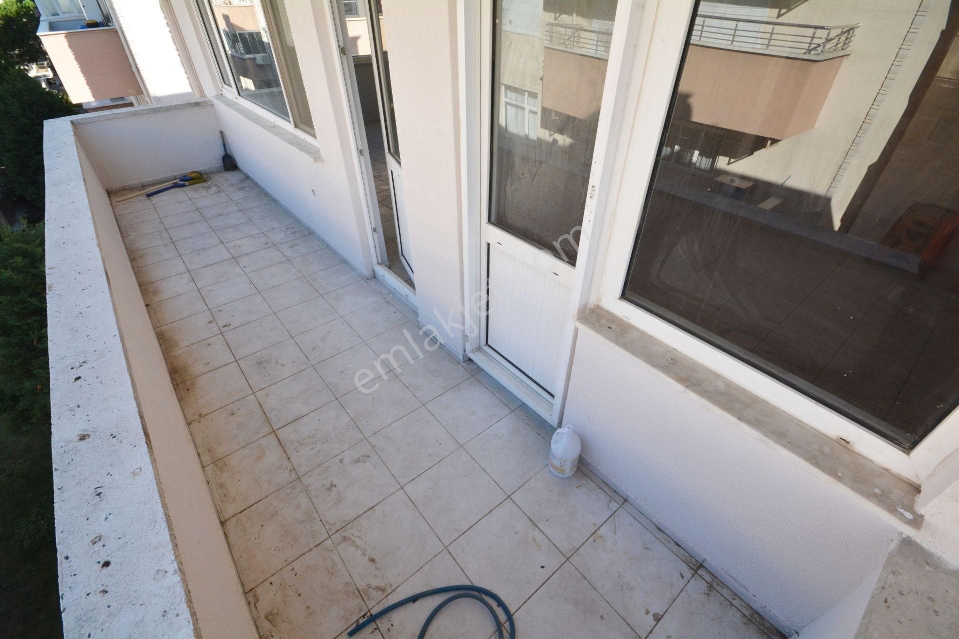 ▀ Jet Emlaktan Altınkum'da Ayrı Mutfaklı Kiralık 2+1 Daire - Görsel 16