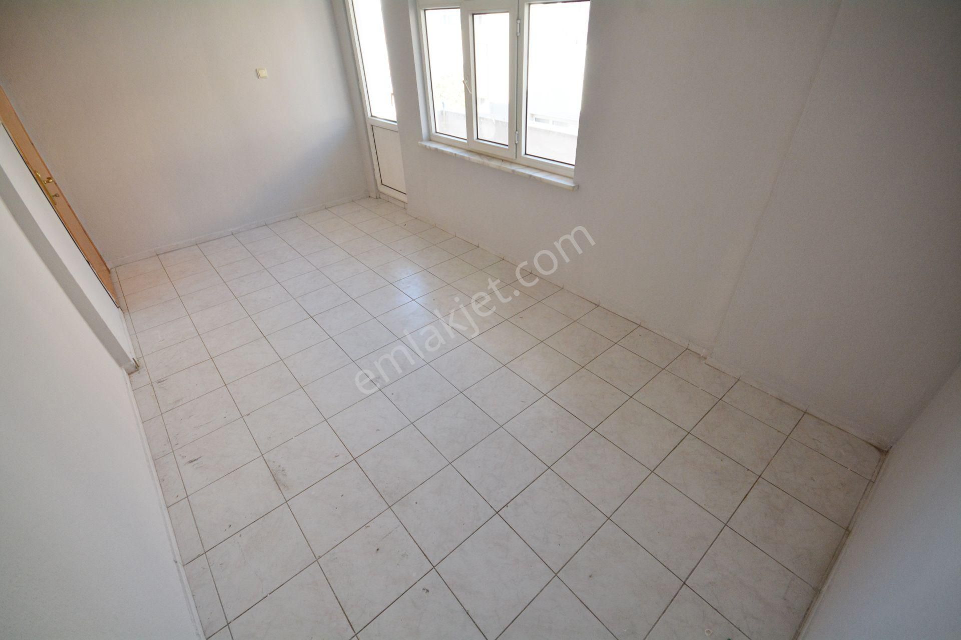 ▀ Jet Emlaktan Altınkum'da Ayrı Mutfaklı Kiralık 2+1 Daire - Görsel 13