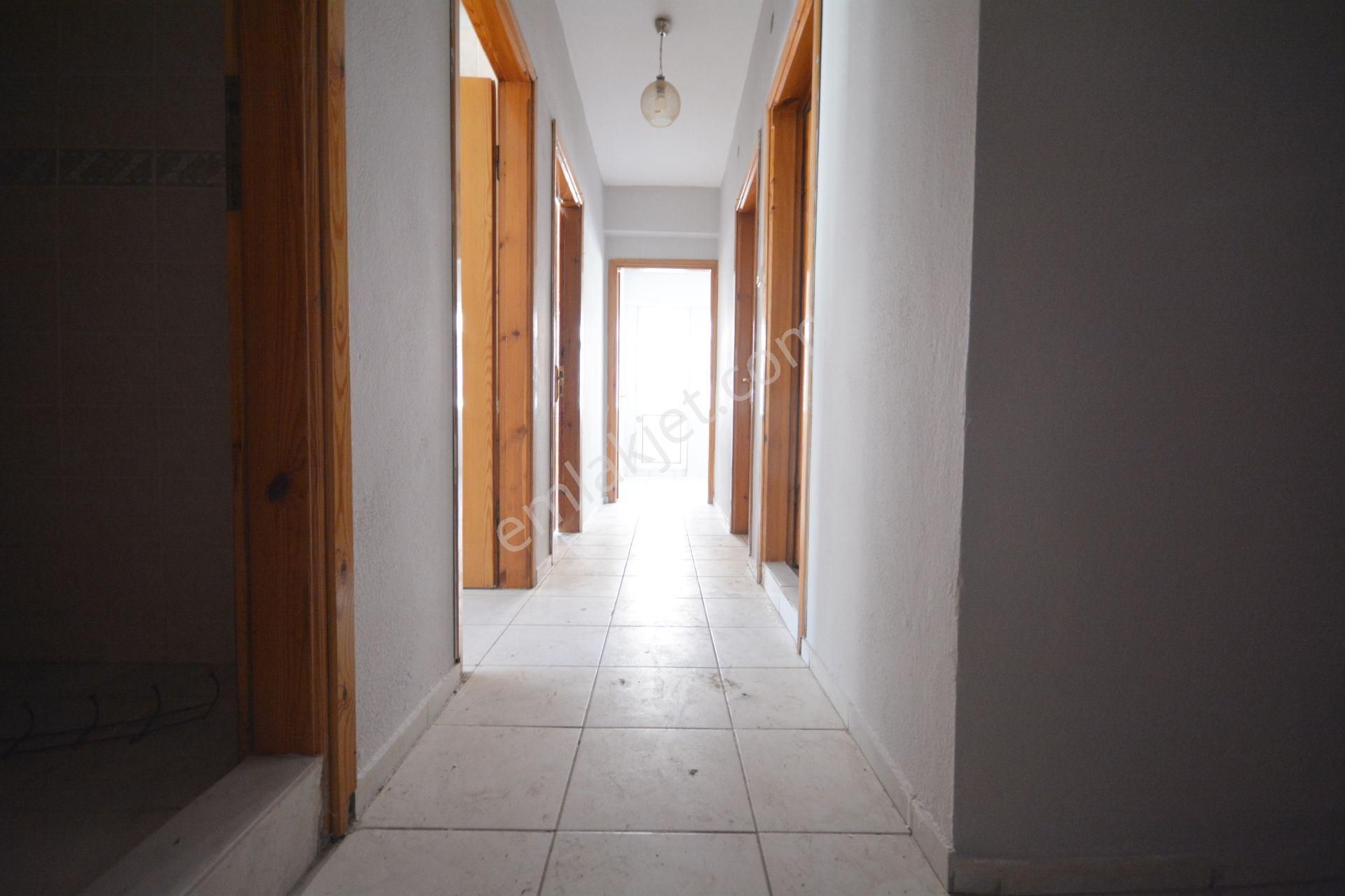 ▀ Jet Emlaktan Altınkum'da Ayrı Mutfaklı Kiralık 2+1 Daire - Görsel 18