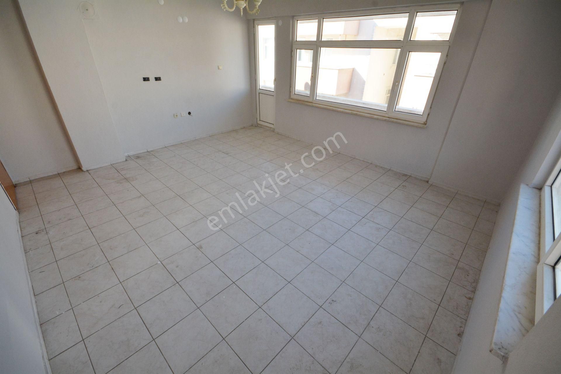 ▀ Jet Emlaktan Altınkum'da Ayrı Mutfaklı Kiralık 2+1 Daire - Görsel 7