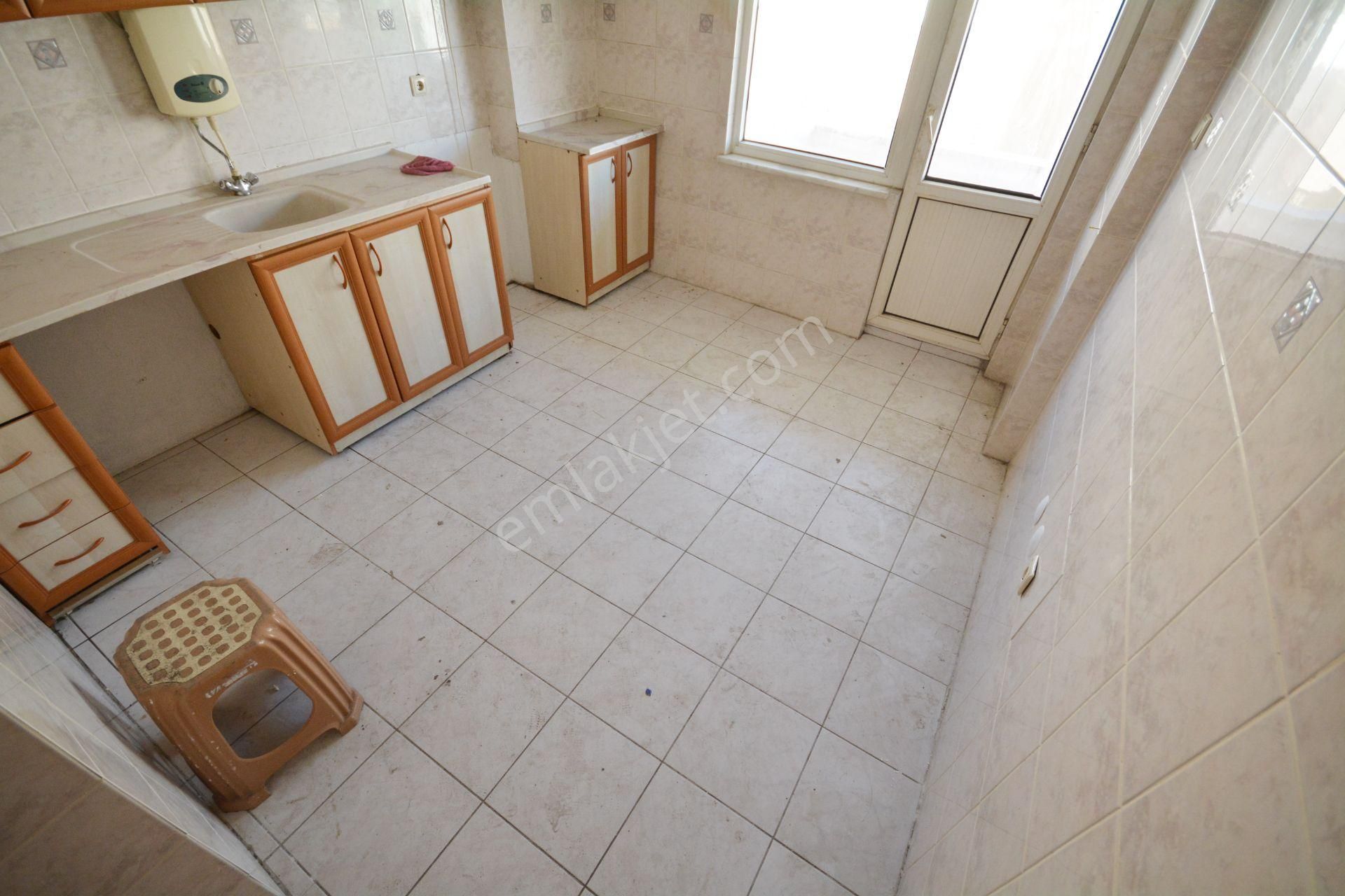 ▀ Jet Emlaktan Altınkum'da Ayrı Mutfaklı Kiralık 2+1 Daire - Görsel 4